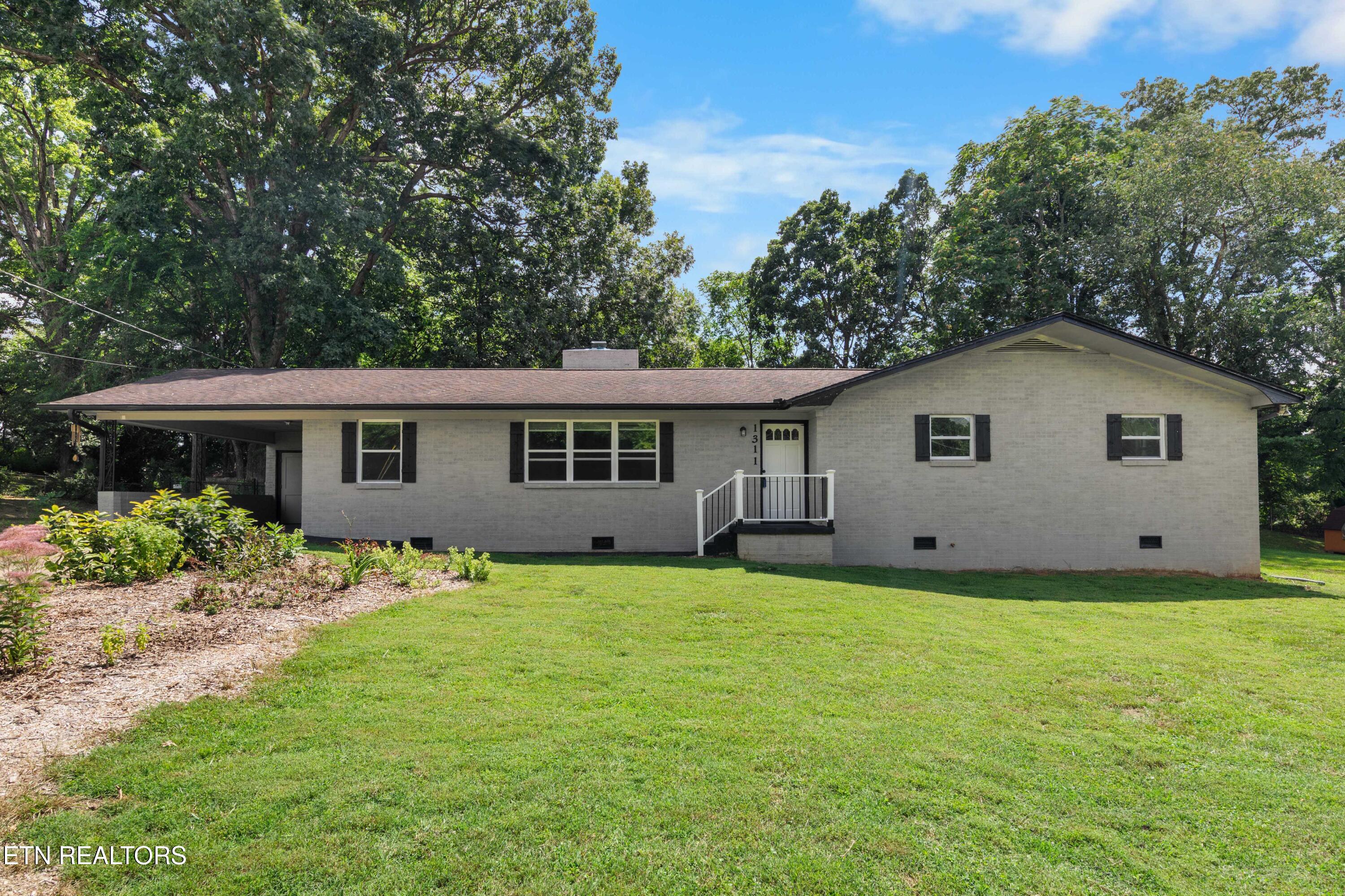 1311 Rosalyn Drive Knoxville TN 37914