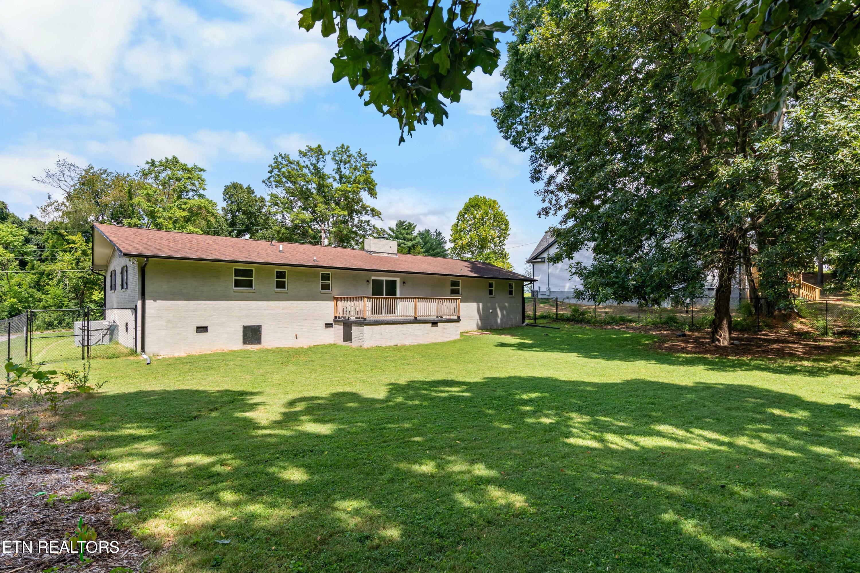 1311 Rosalyn Drive Knoxville TN 37914