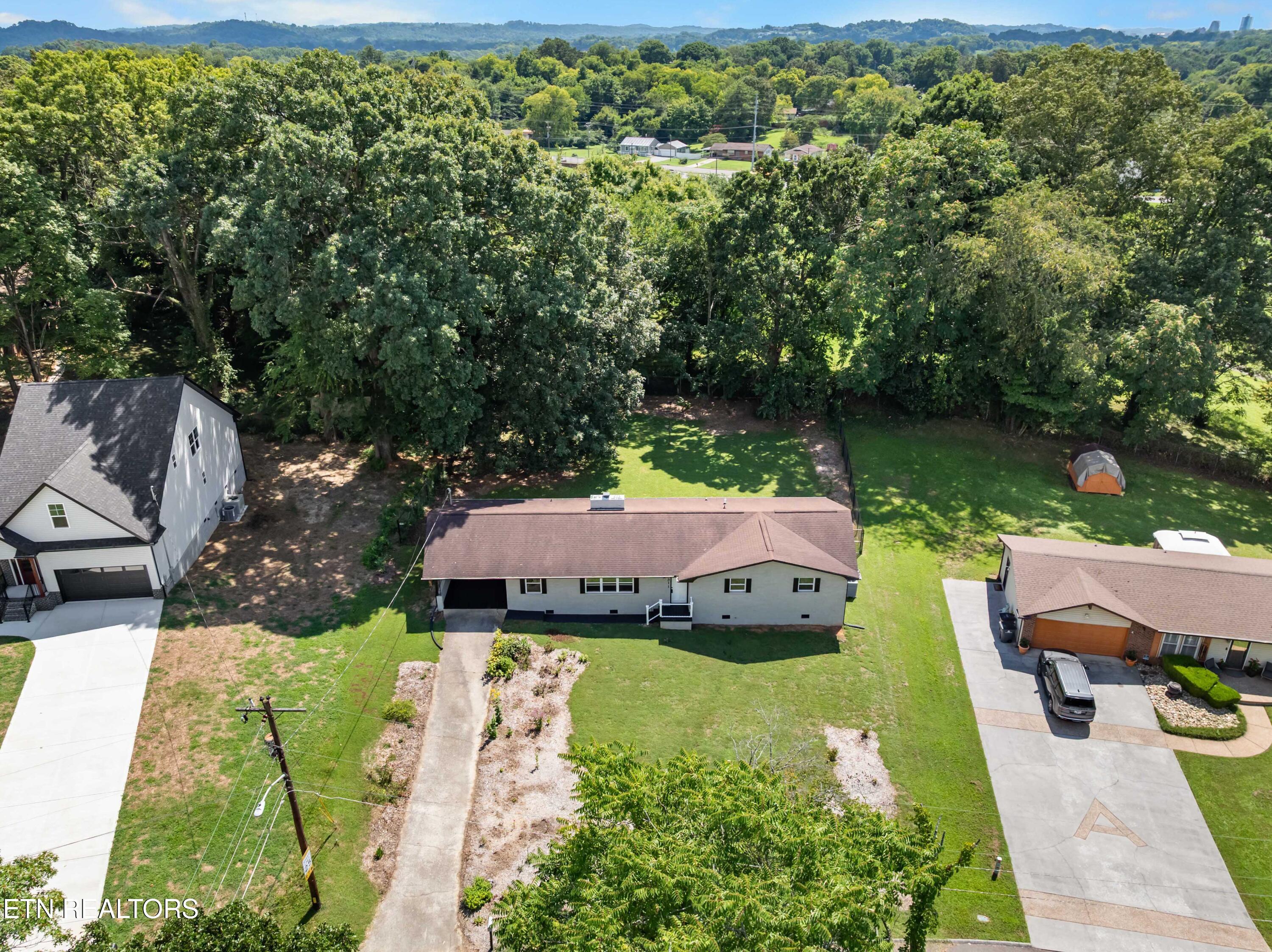 1311 Rosalyn Drive Knoxville TN 37914