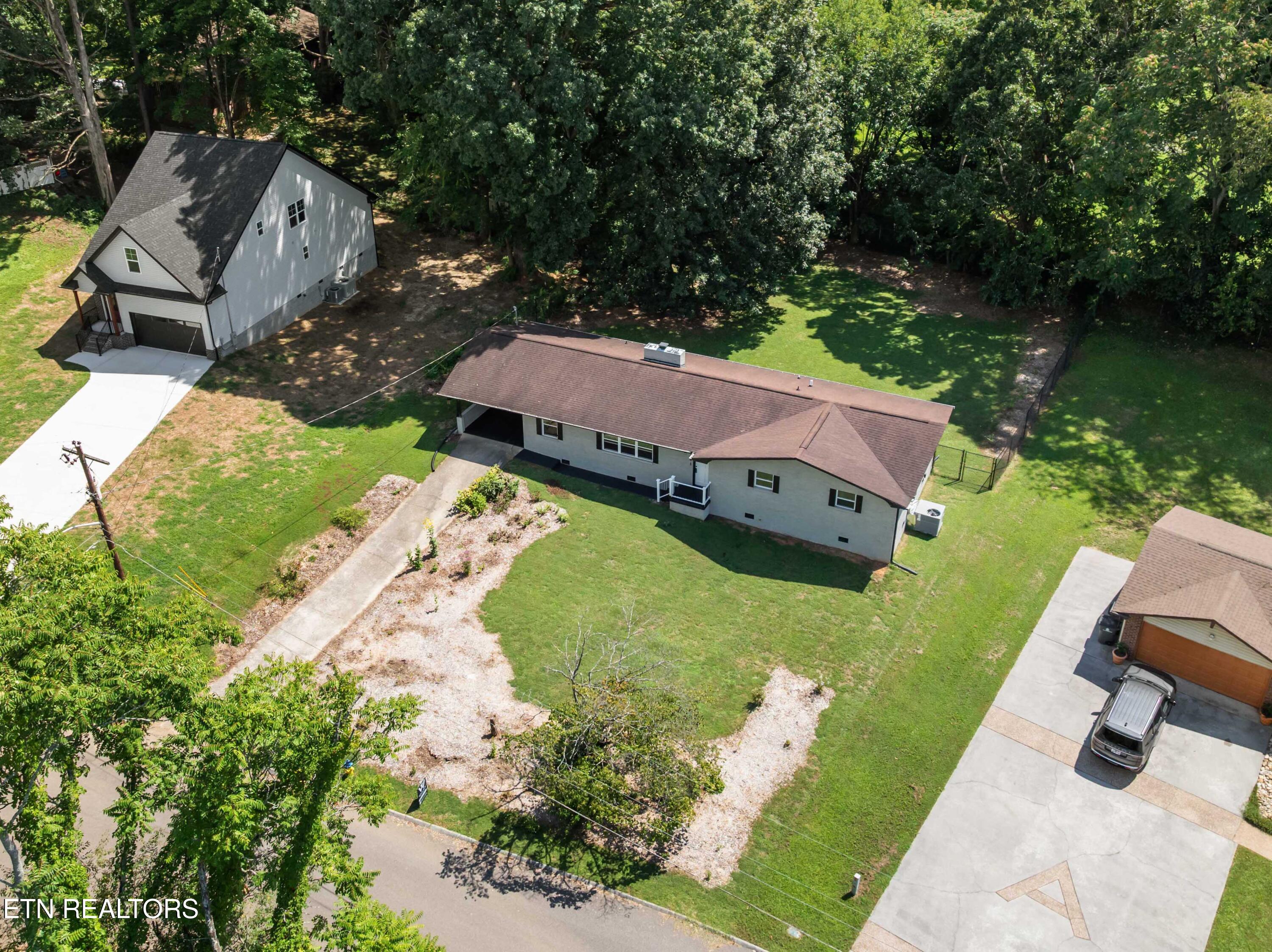 1311 Rosalyn Drive Knoxville TN 37914