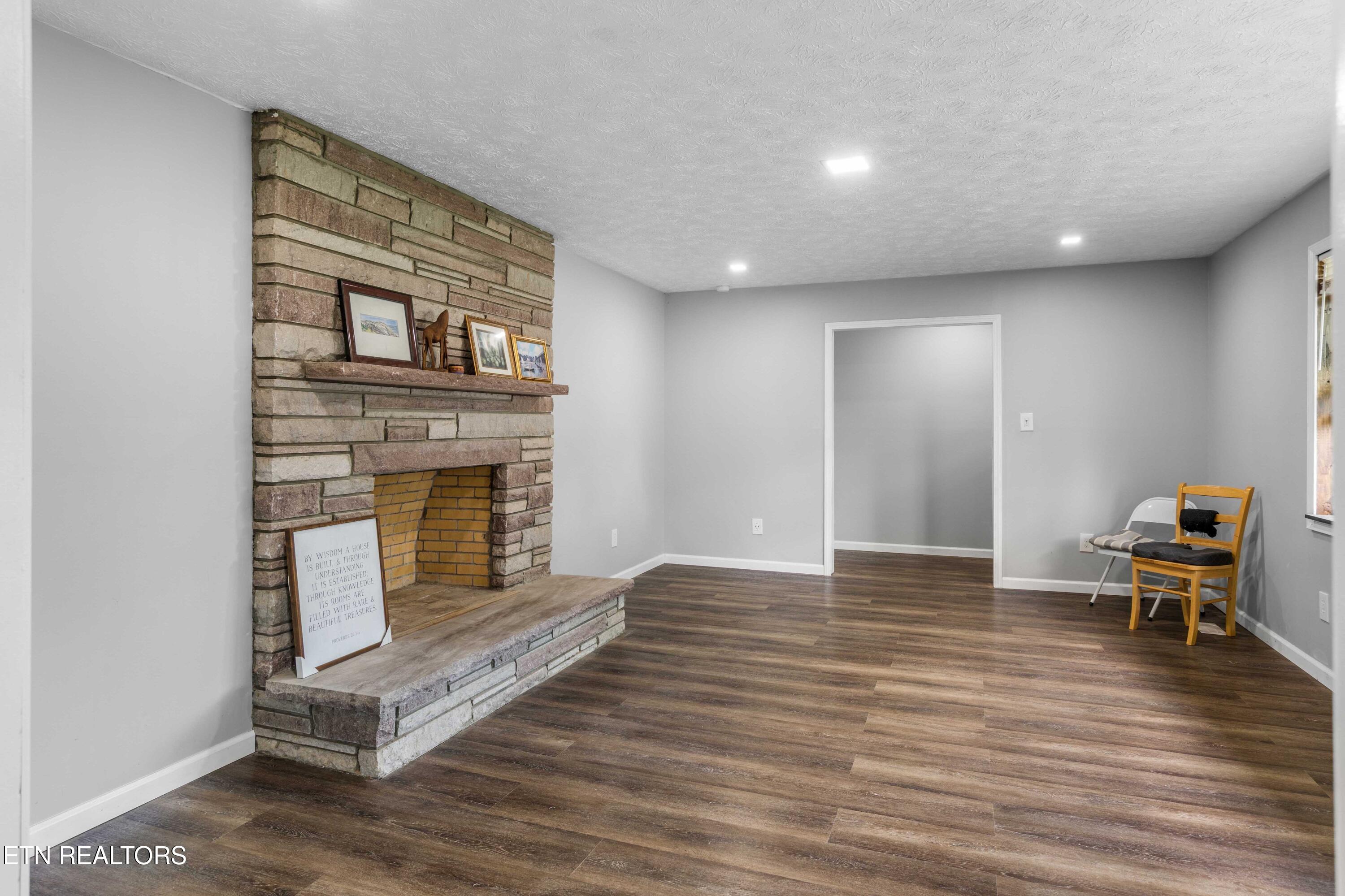 1311 Rosalyn Drive Knoxville TN 37914