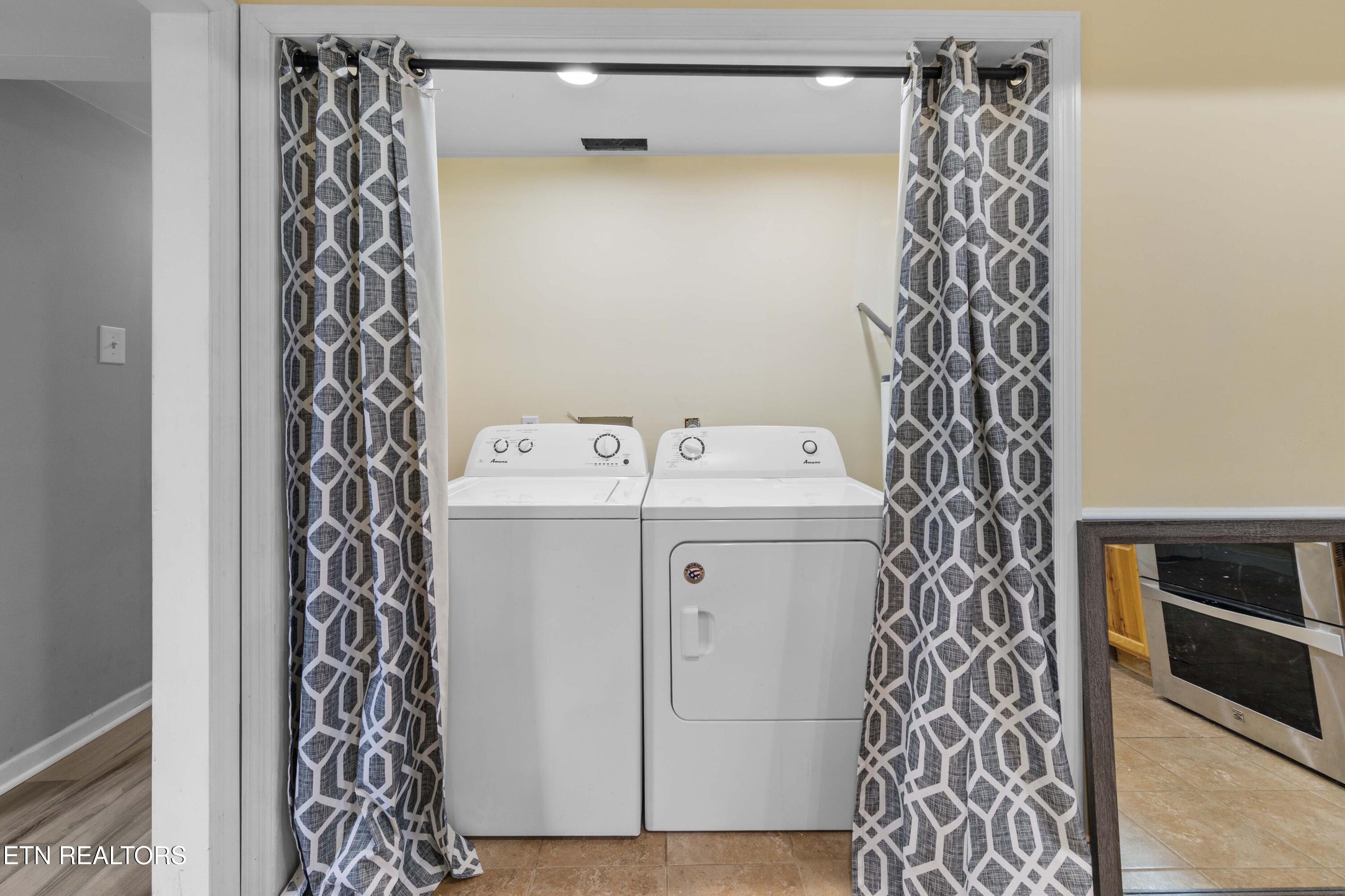 1327 Pinecrest Road Jacksboro TN 37757