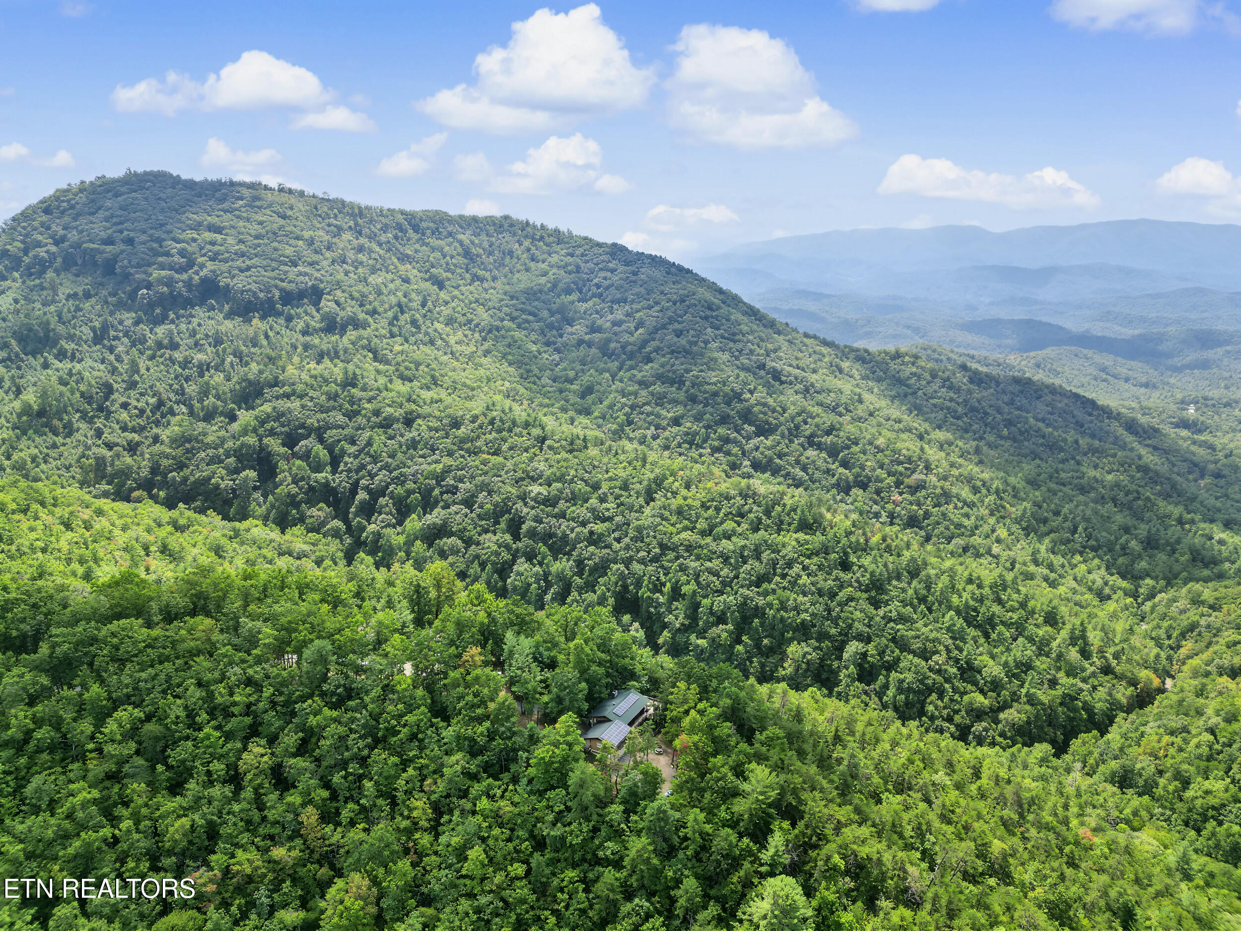 1001 Old Laurel Lane Sevierville TN 37876