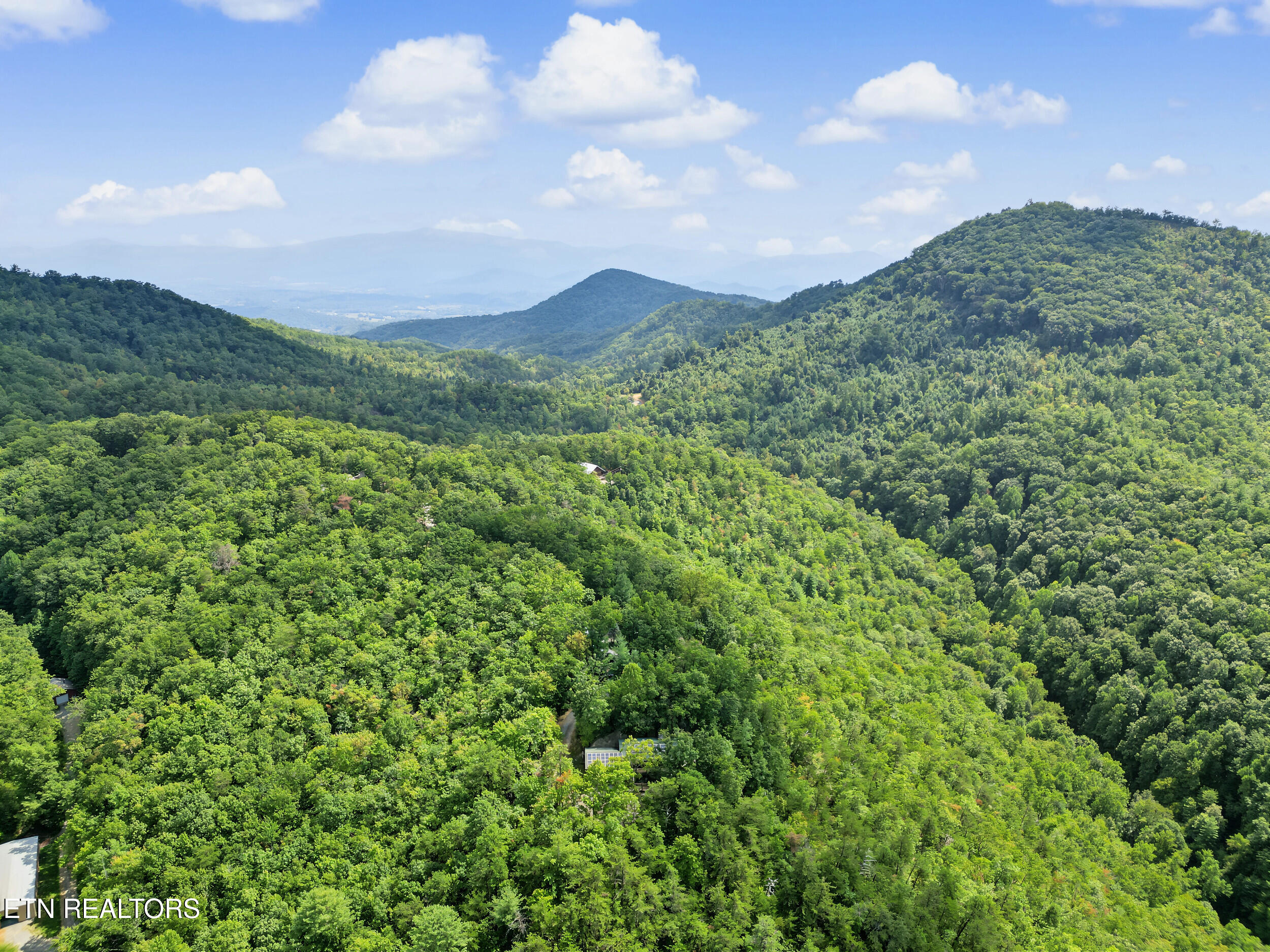 1001 Old Laurel Lane Sevierville TN 37876