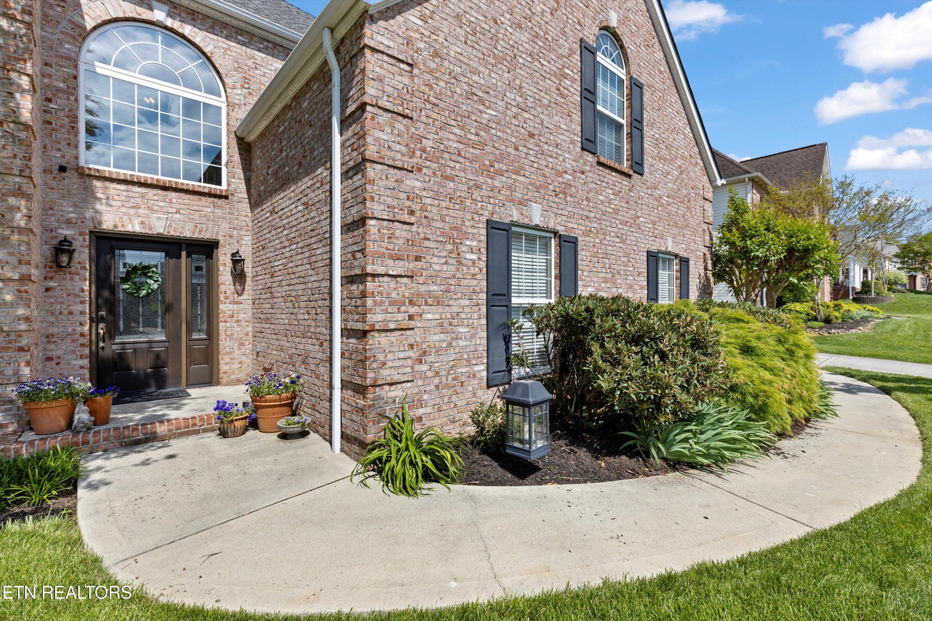 12705 Coral Reef Circle Knoxville TN 37922