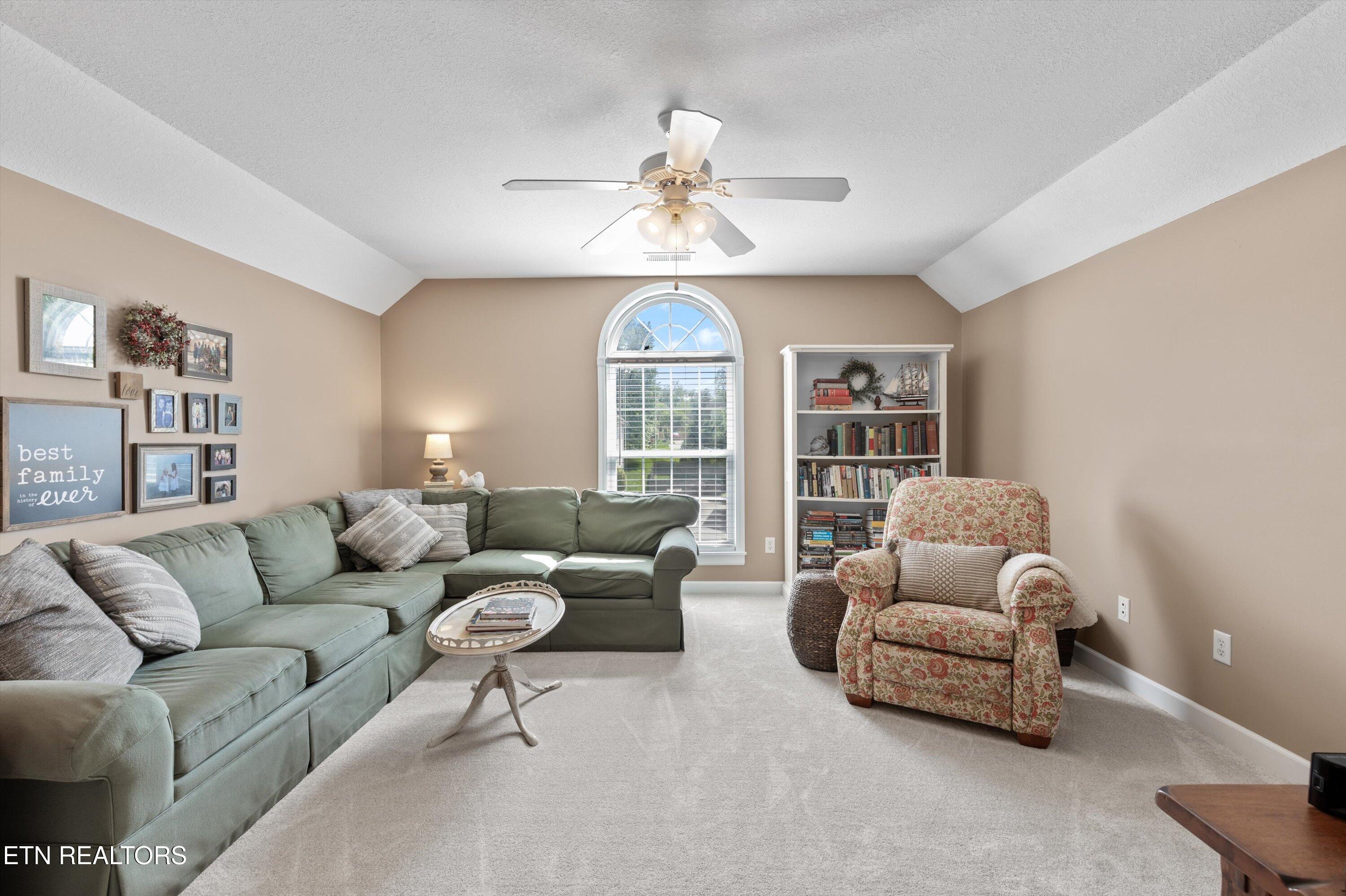 12705 Coral Reef Circle Knoxville TN 37922