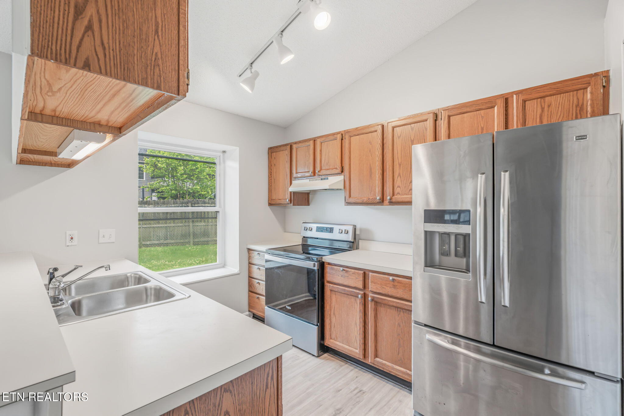 813 Wood Harbour Road Knoxville TN 37934