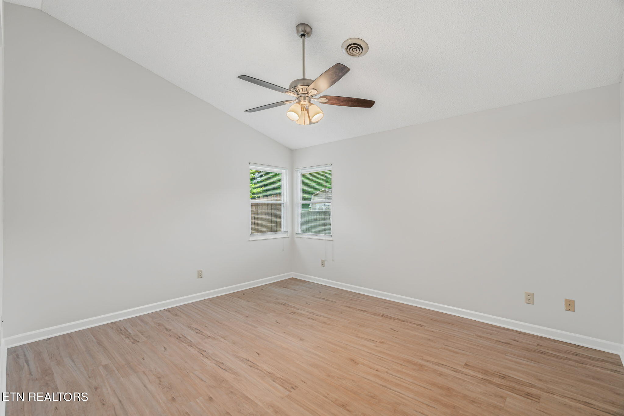 813 Wood Harbour Road Knoxville TN 37934