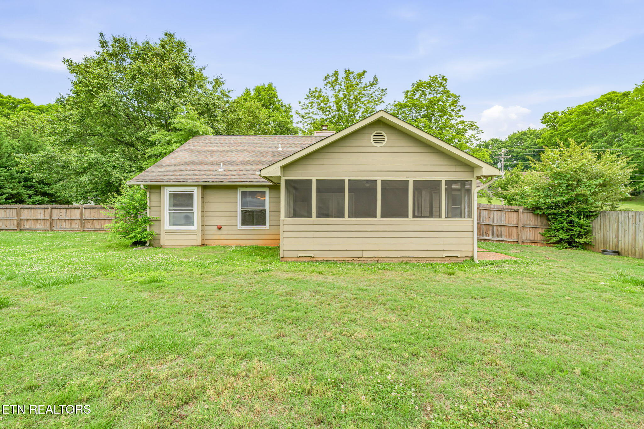813 Wood Harbour Road Knoxville TN 37934