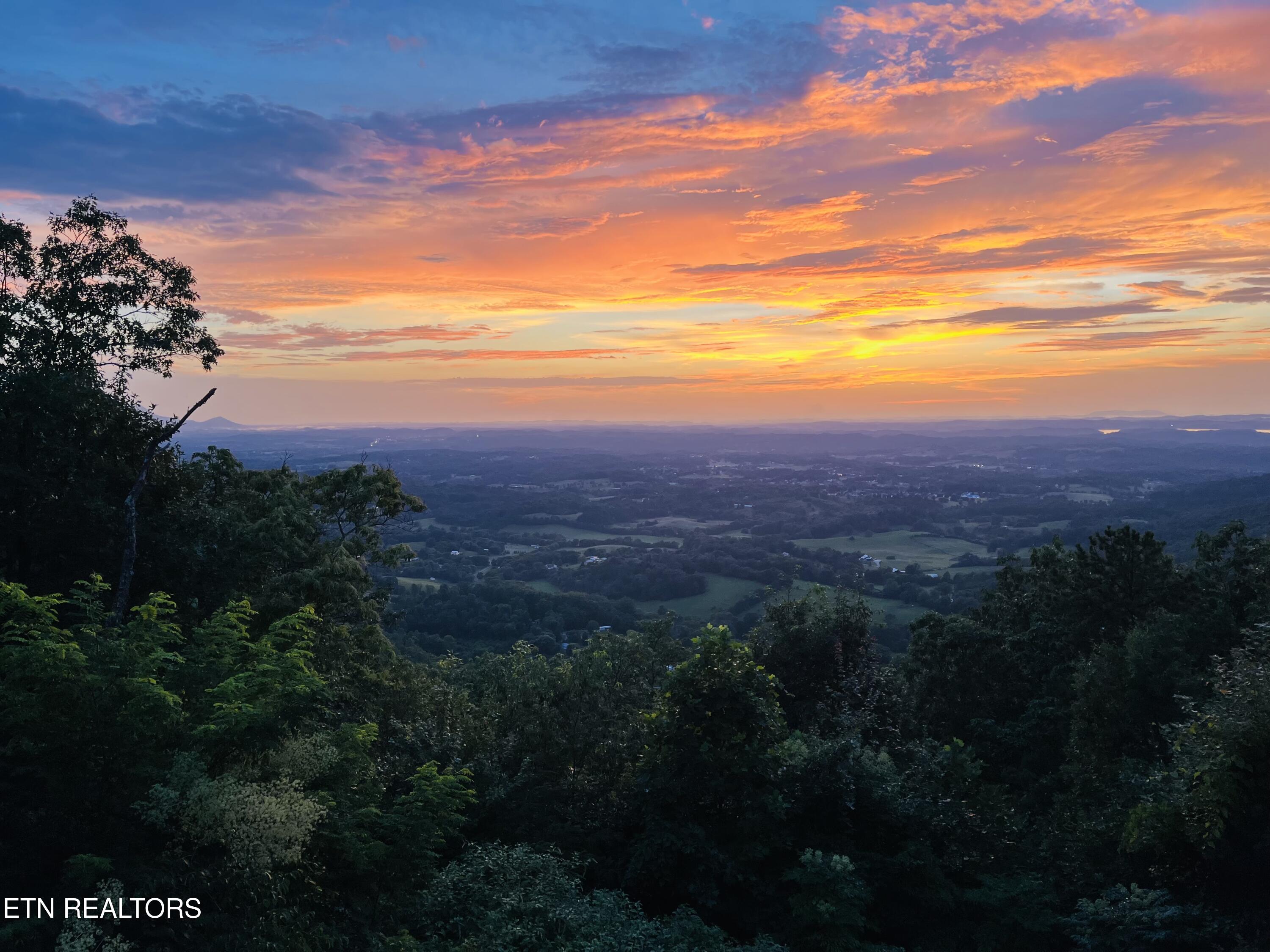 689 Shell Mountain Road Sevierville TN 37876