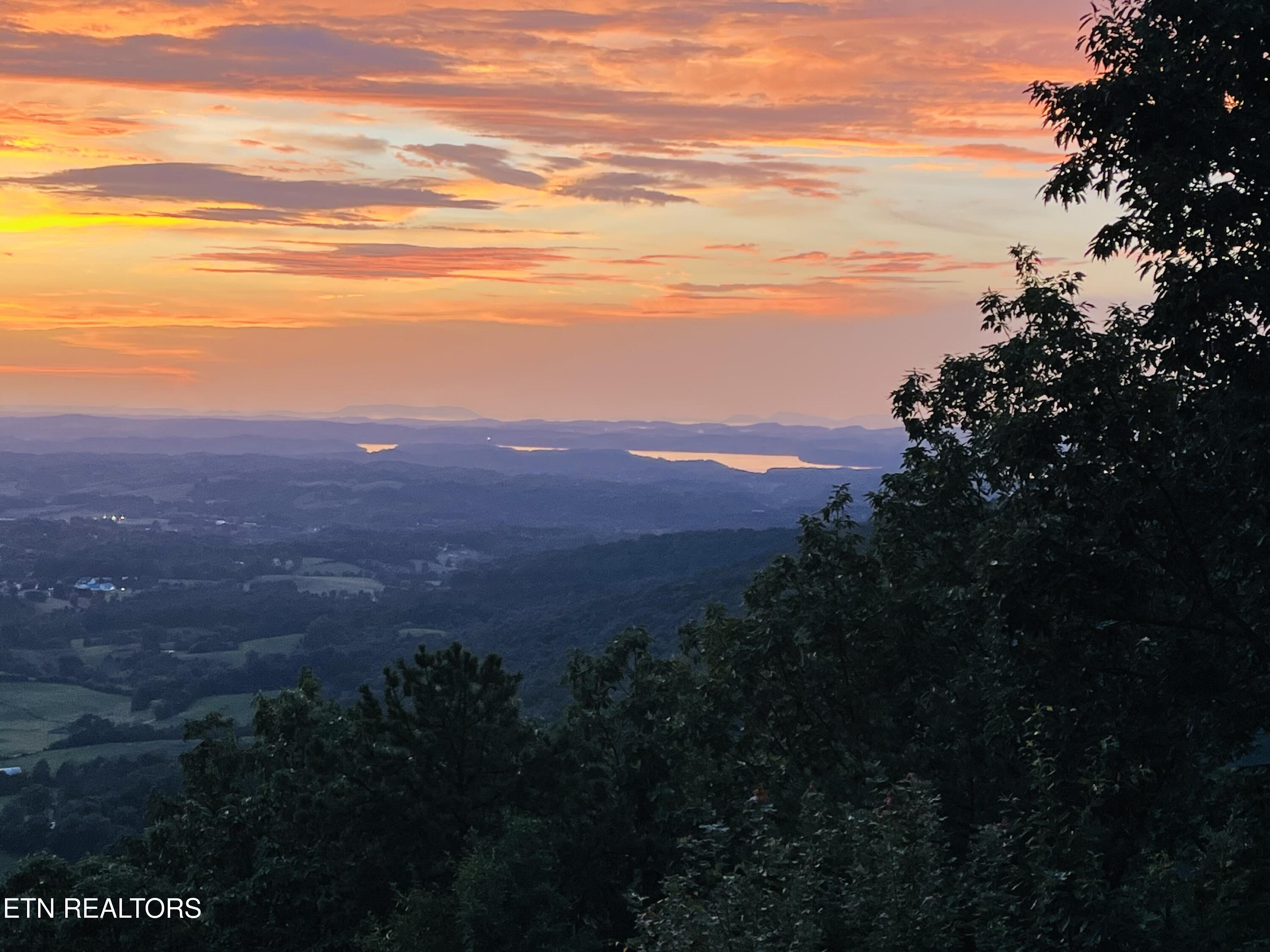 689 Shell Mountain Road Sevierville TN 37876