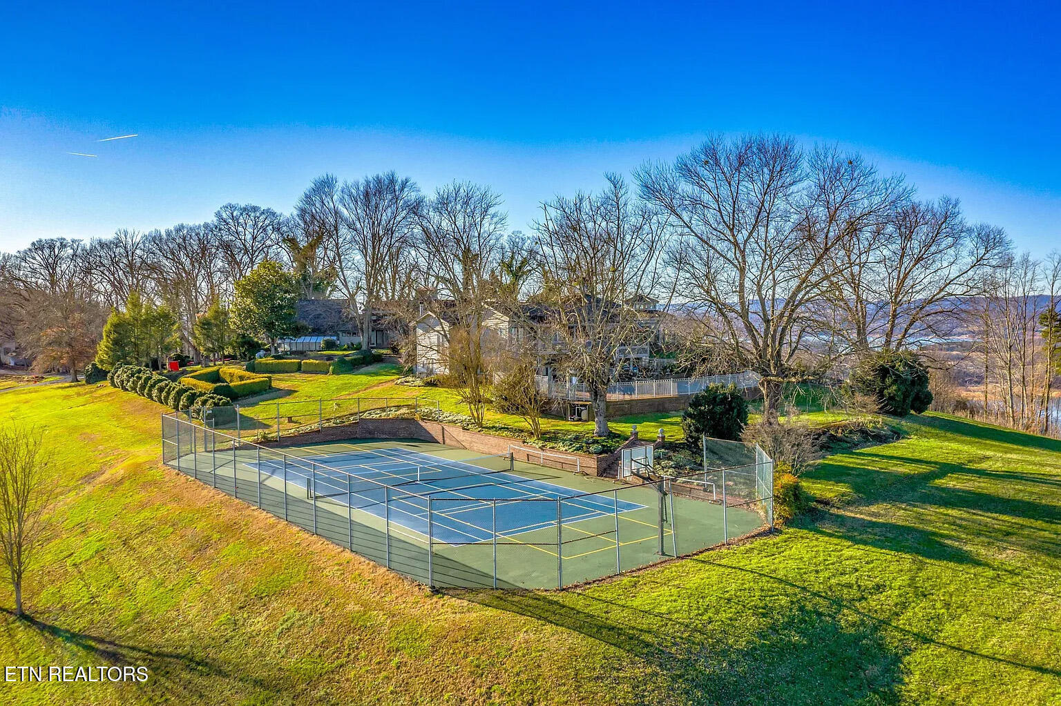 2262 Ridgeline Court Morristown TN 37814