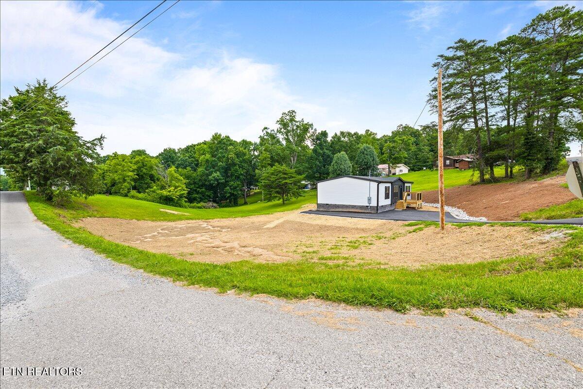 107 Linda Lane Jacksboro TN 37757