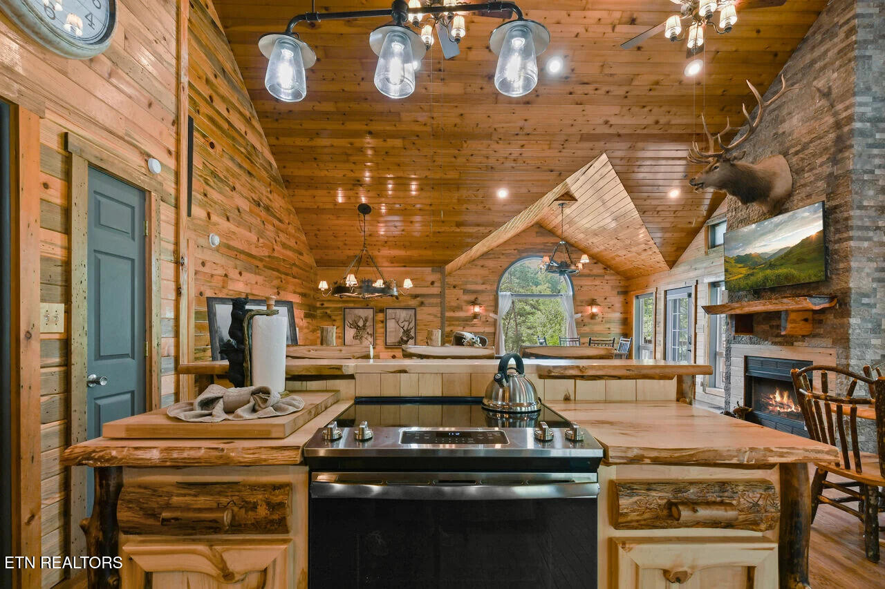 850 Sylvia Lane Sevierville TN 37876
