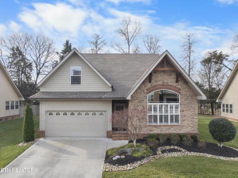 8313 Shoregate Lane Knoxville TN 37938