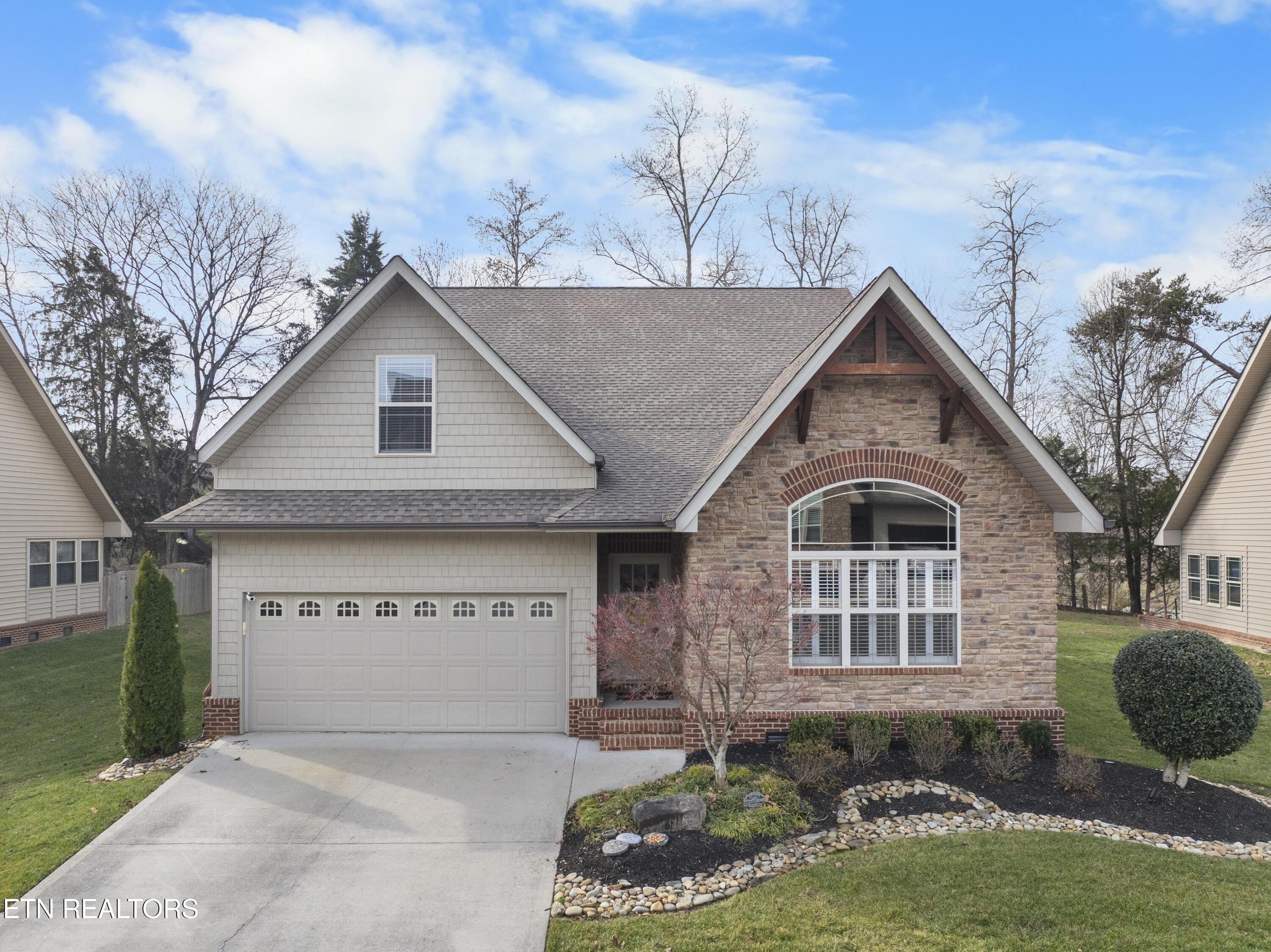 8313 Shoregate Lane Knoxville TN 37938