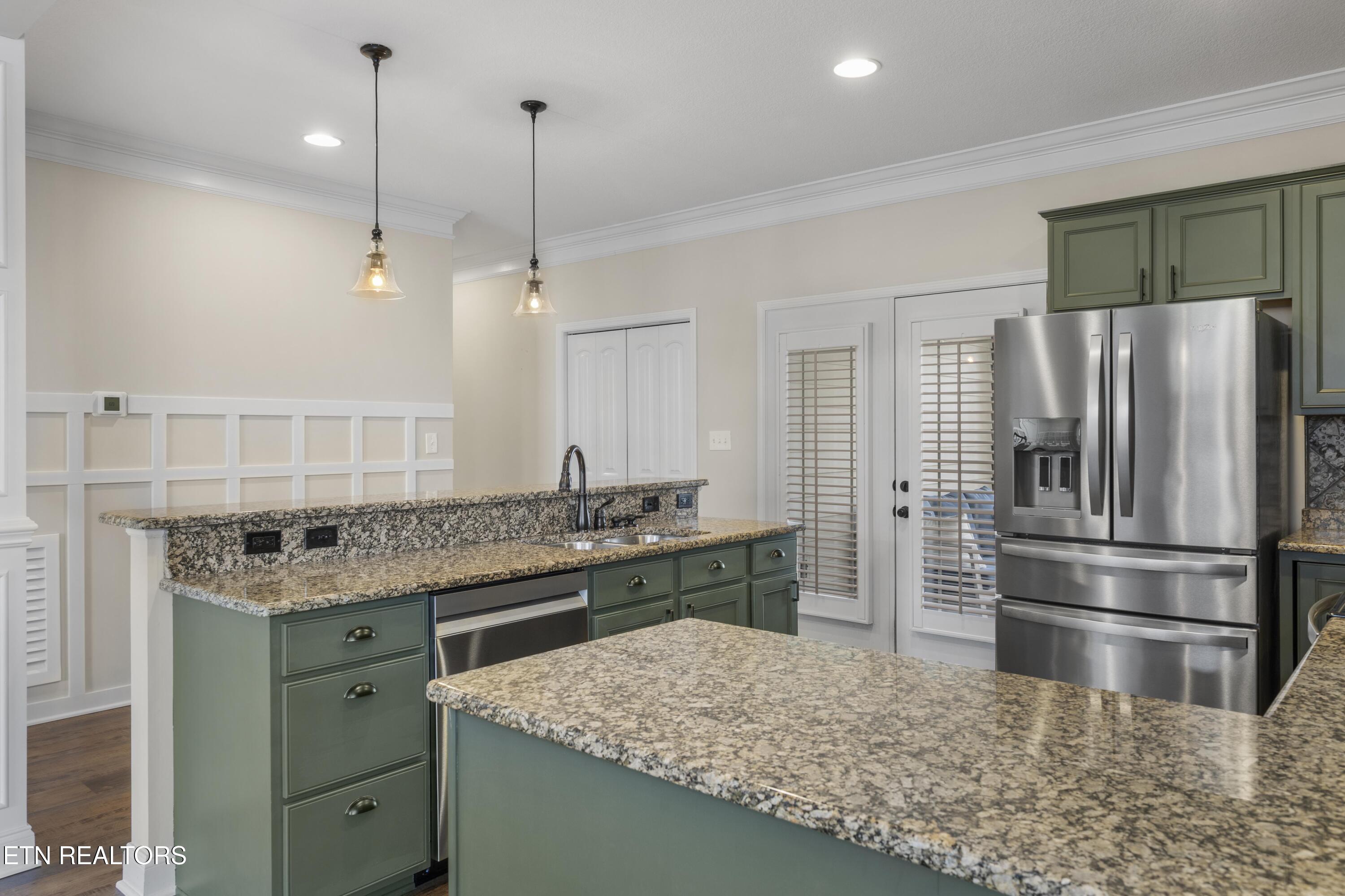 8313 Shoregate Lane Knoxville TN 37938
