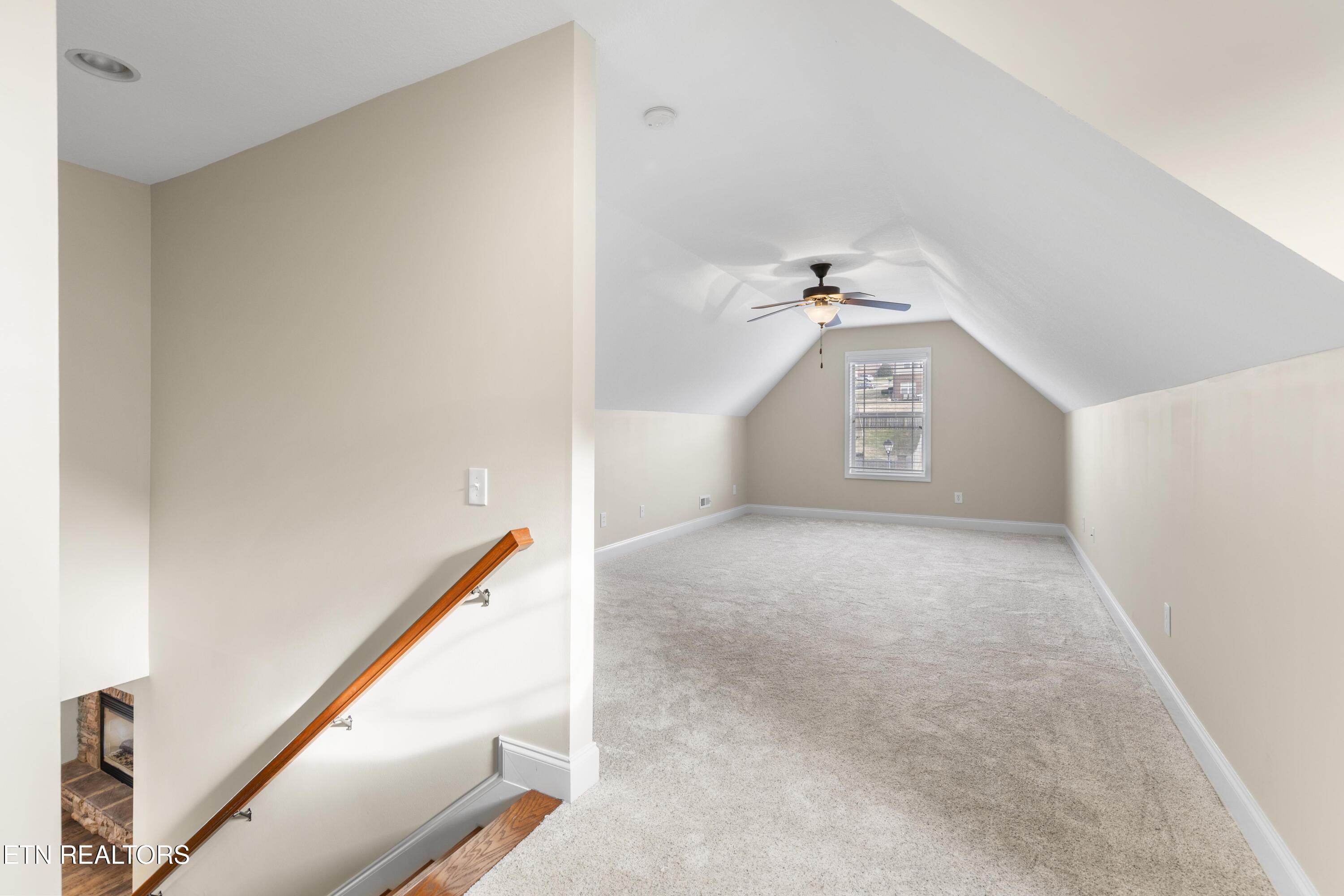 8313 Shoregate Lane Knoxville TN 37938