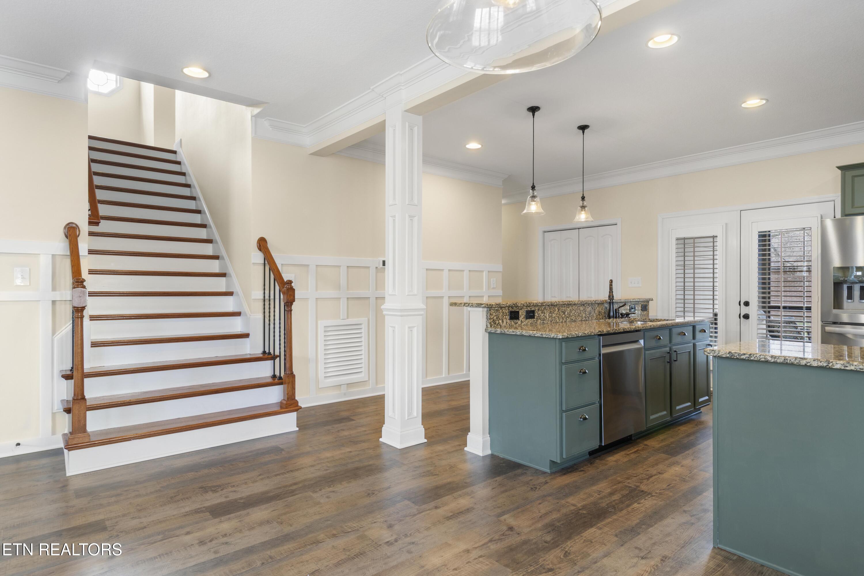 8313 Shoregate Lane Knoxville TN 37938