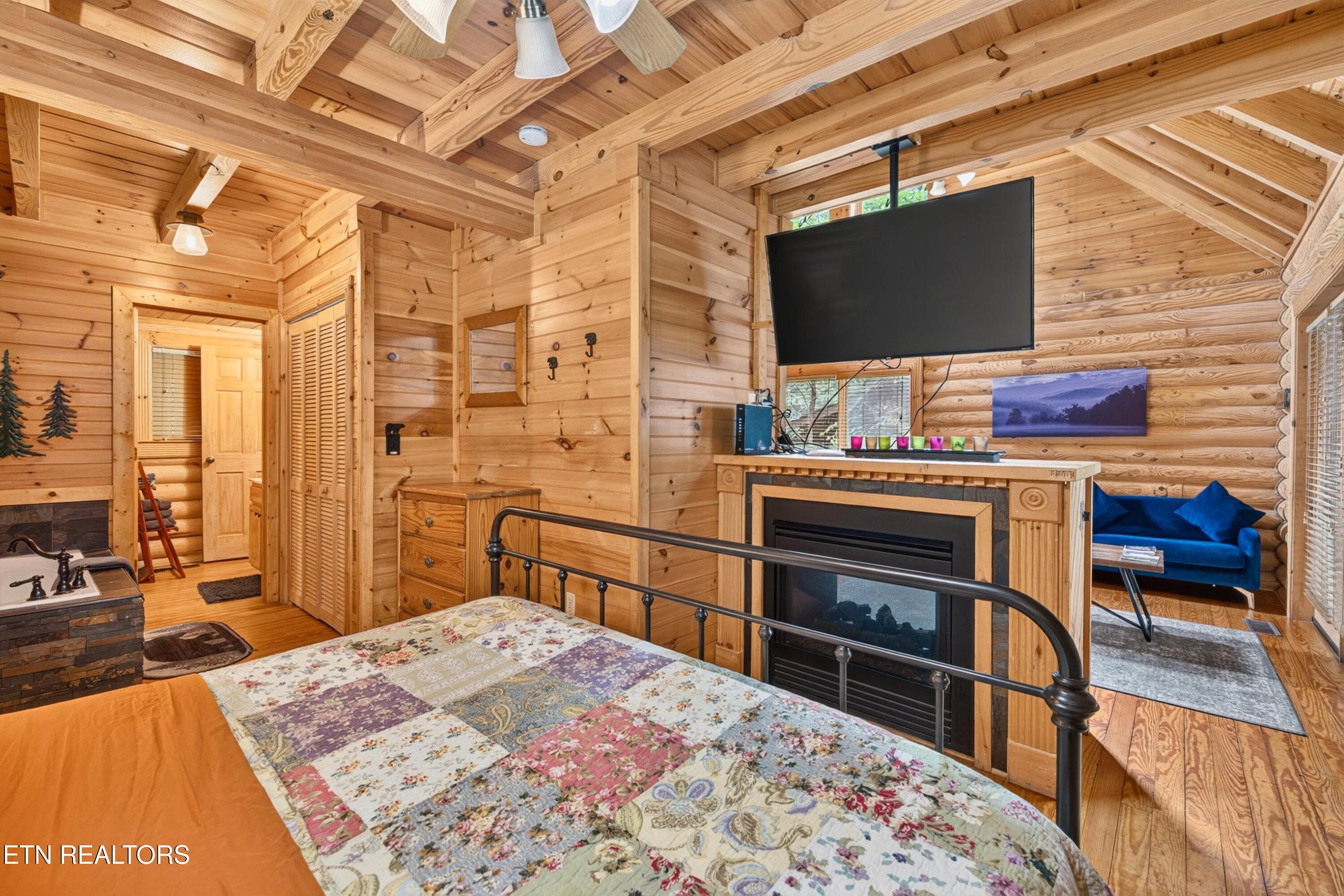 3225 Smoky Ridge Way Sevierville TN 37862