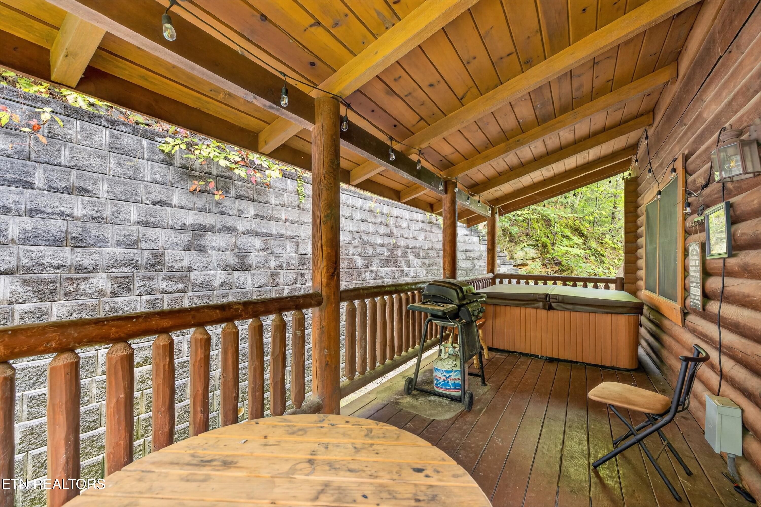 3225 Smoky Ridge Way Sevierville TN 37862
