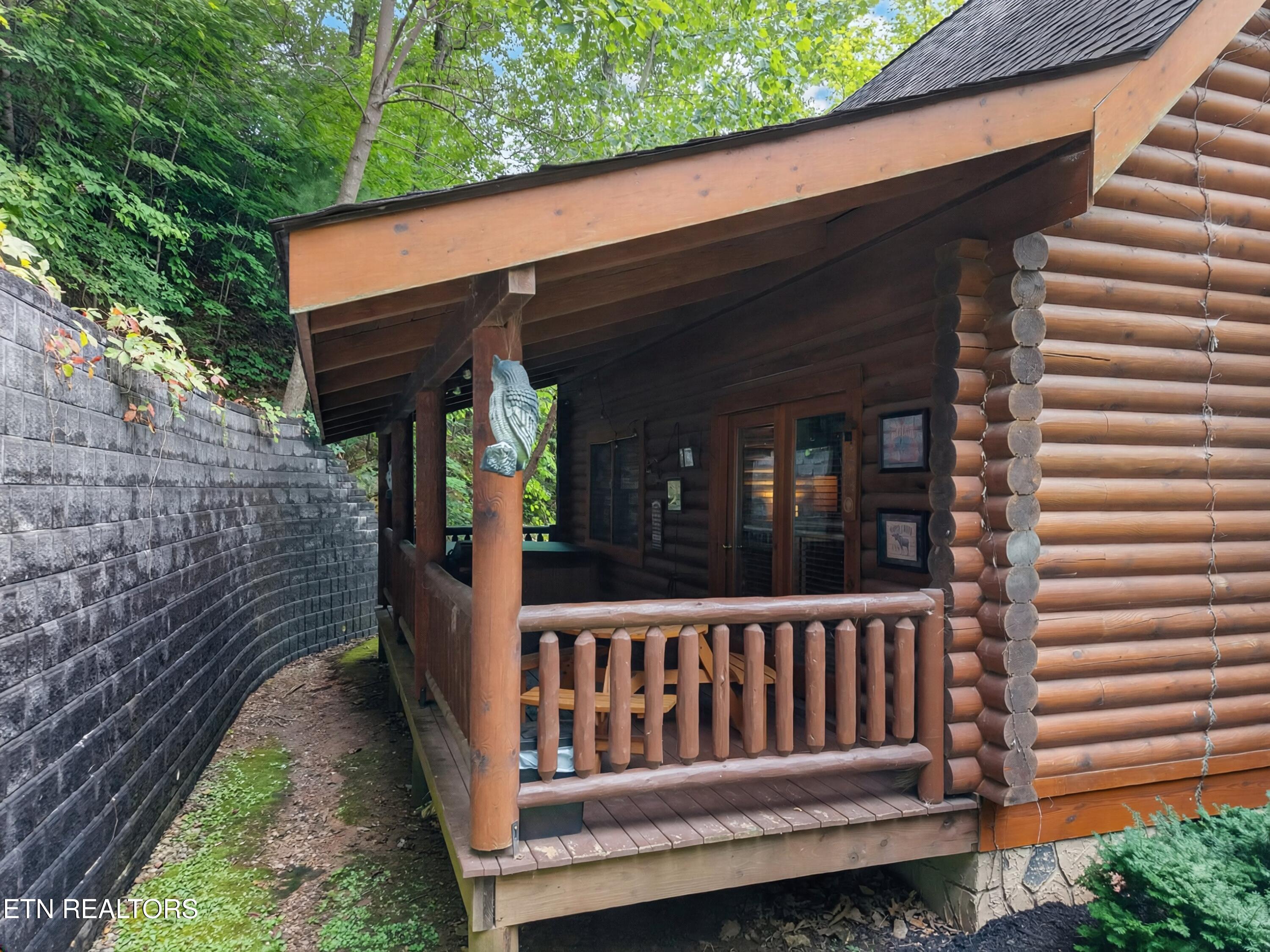 3225 Smoky Ridge Way Sevierville TN 37862