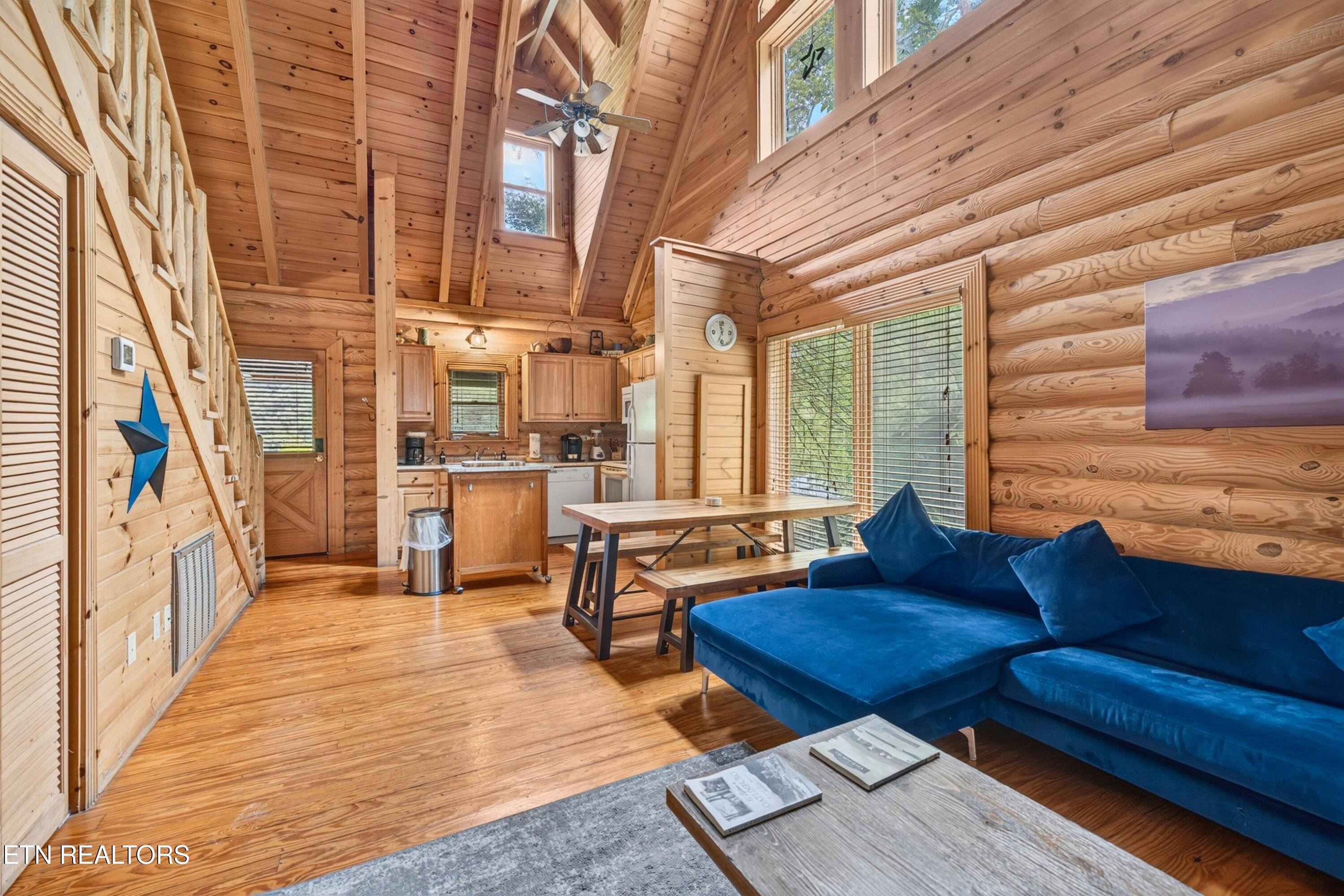 3225 Smoky Ridge Way Sevierville TN 37862