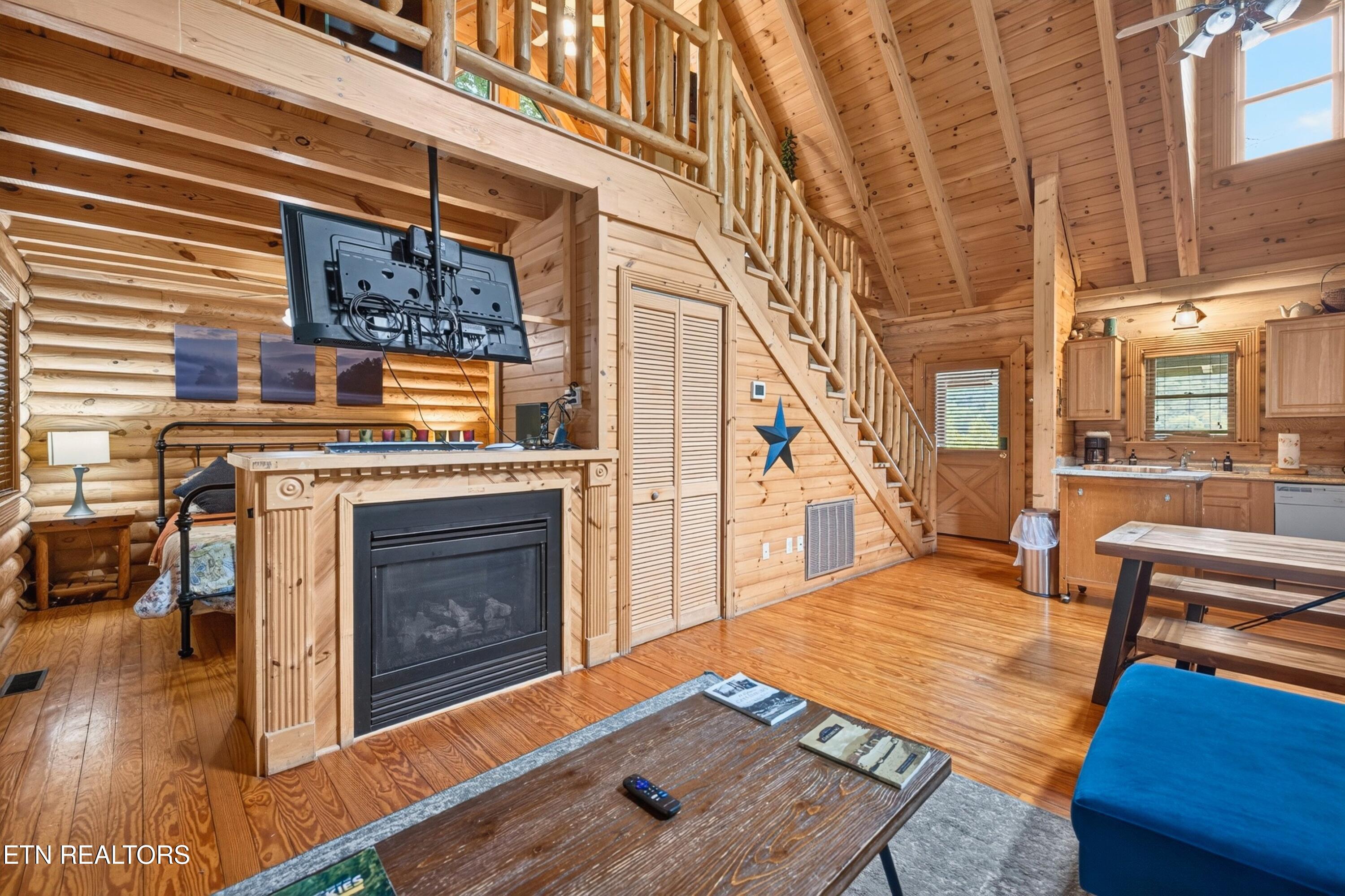 3225 Smoky Ridge Way Sevierville TN 37862