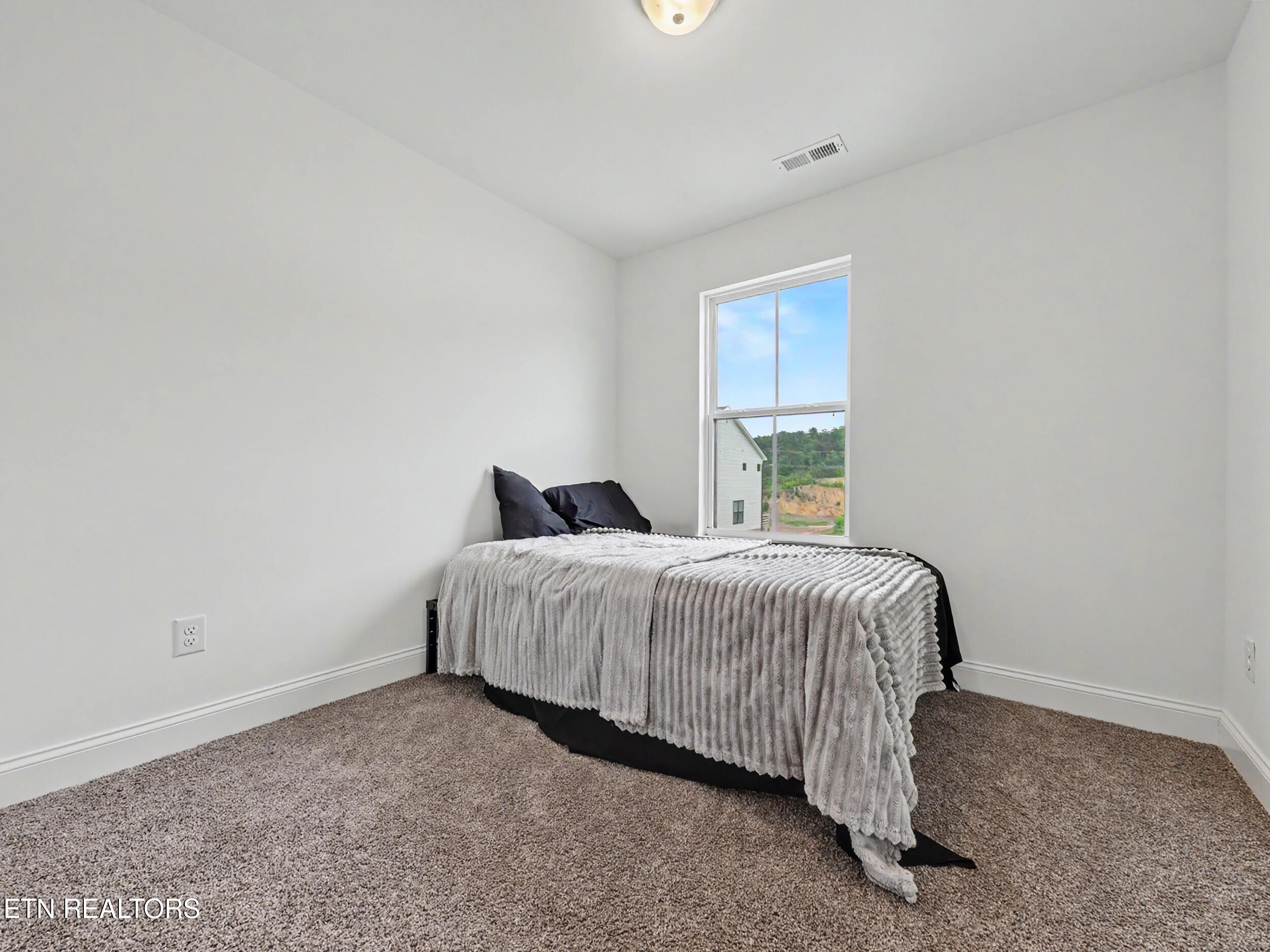 9151 Rolling Stone Way Knoxville TN 37920