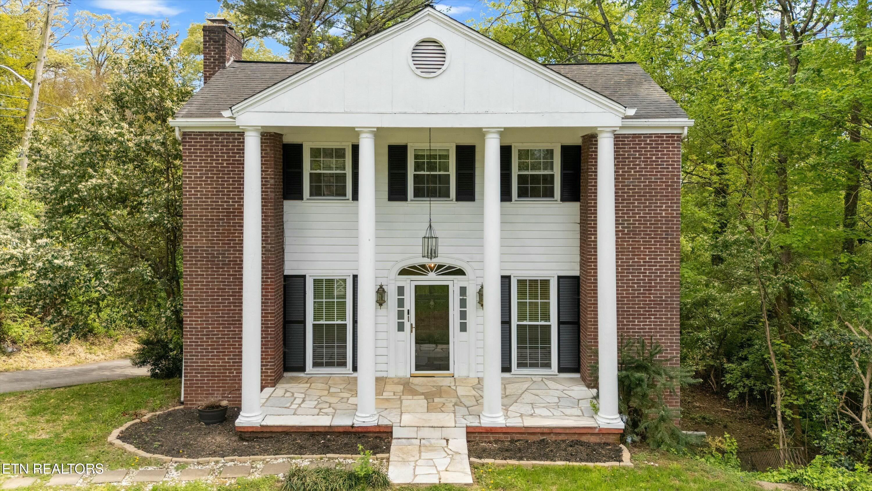 4304 Kingston Pike Knoxville TN 37919