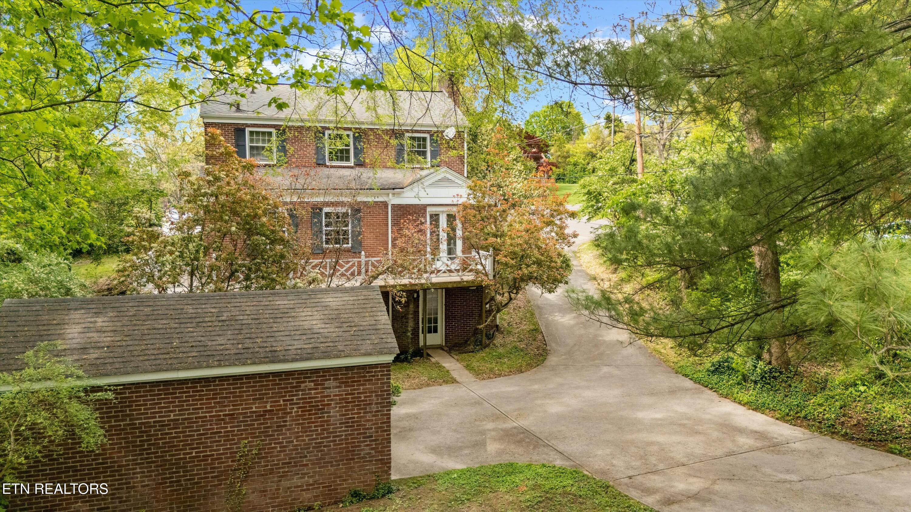 4304 Kingston Pike Knoxville TN 37919