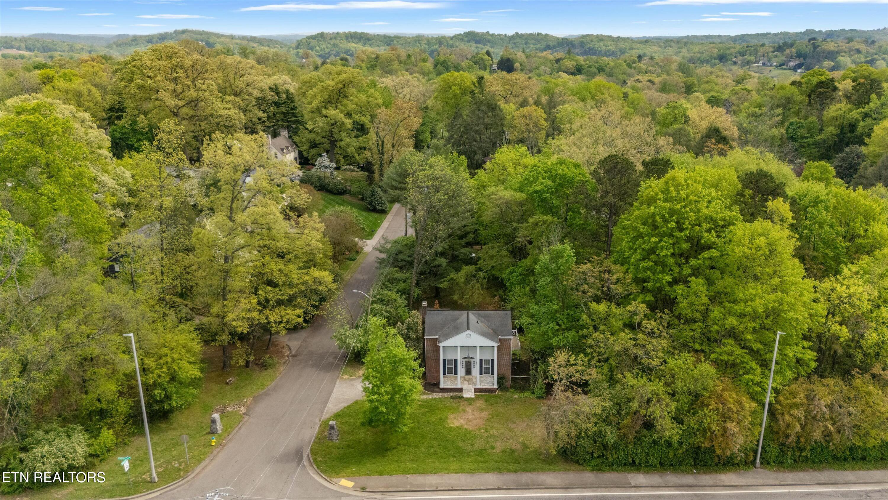 4304 Kingston Pike Knoxville TN 37919