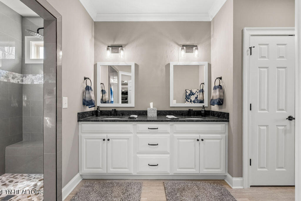 304 Elokwa Lane Loudon TN 37774