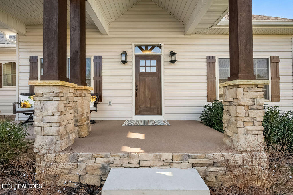304 Elokwa Lane Loudon TN 37774