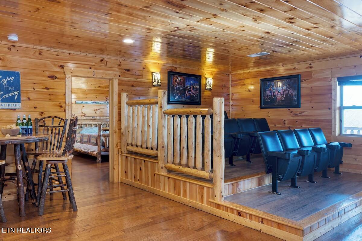 1960 Blackthorn Trail Sevierville TN 37876