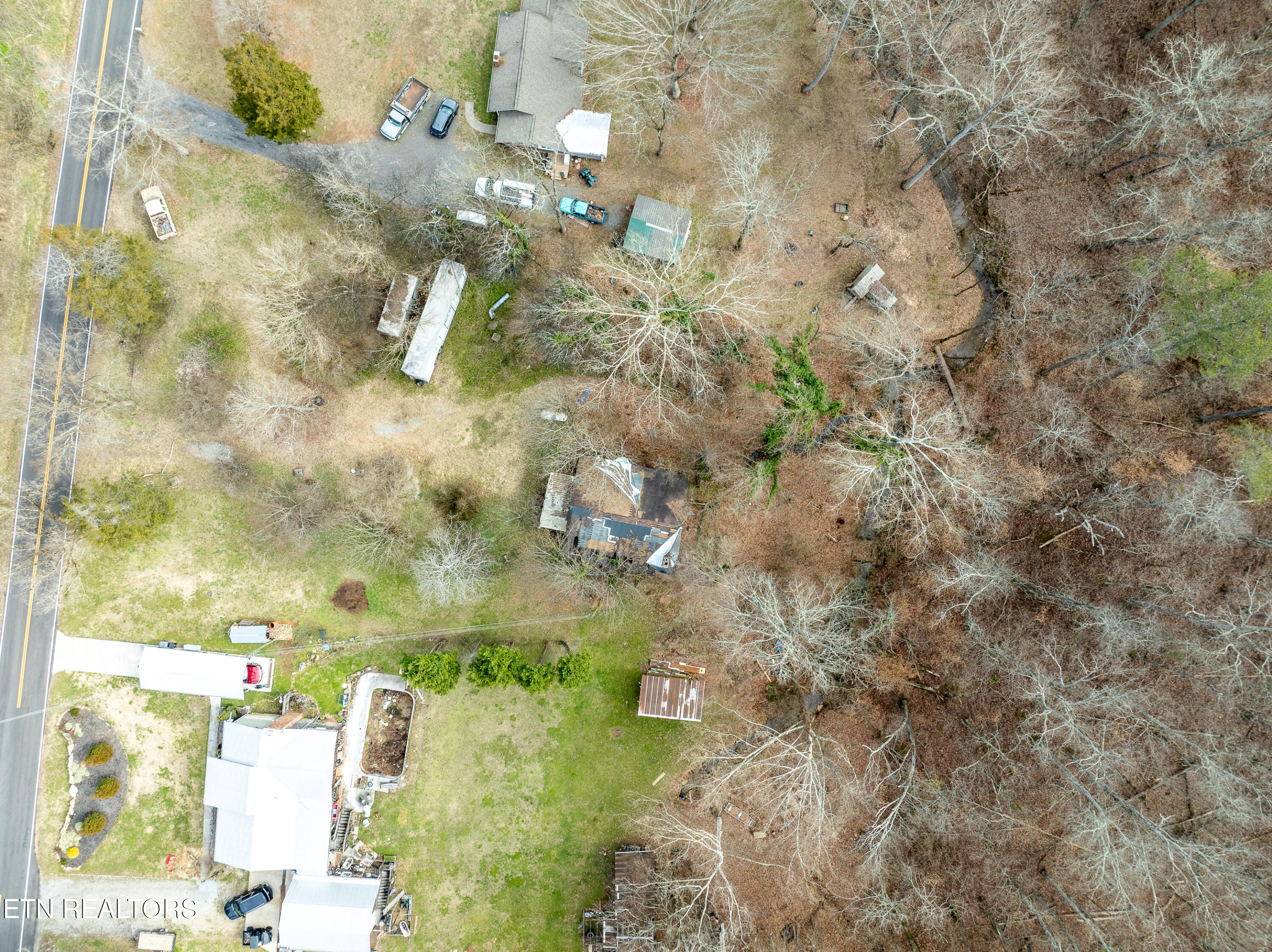1747 E Old Topside Road Louisville TN 37777