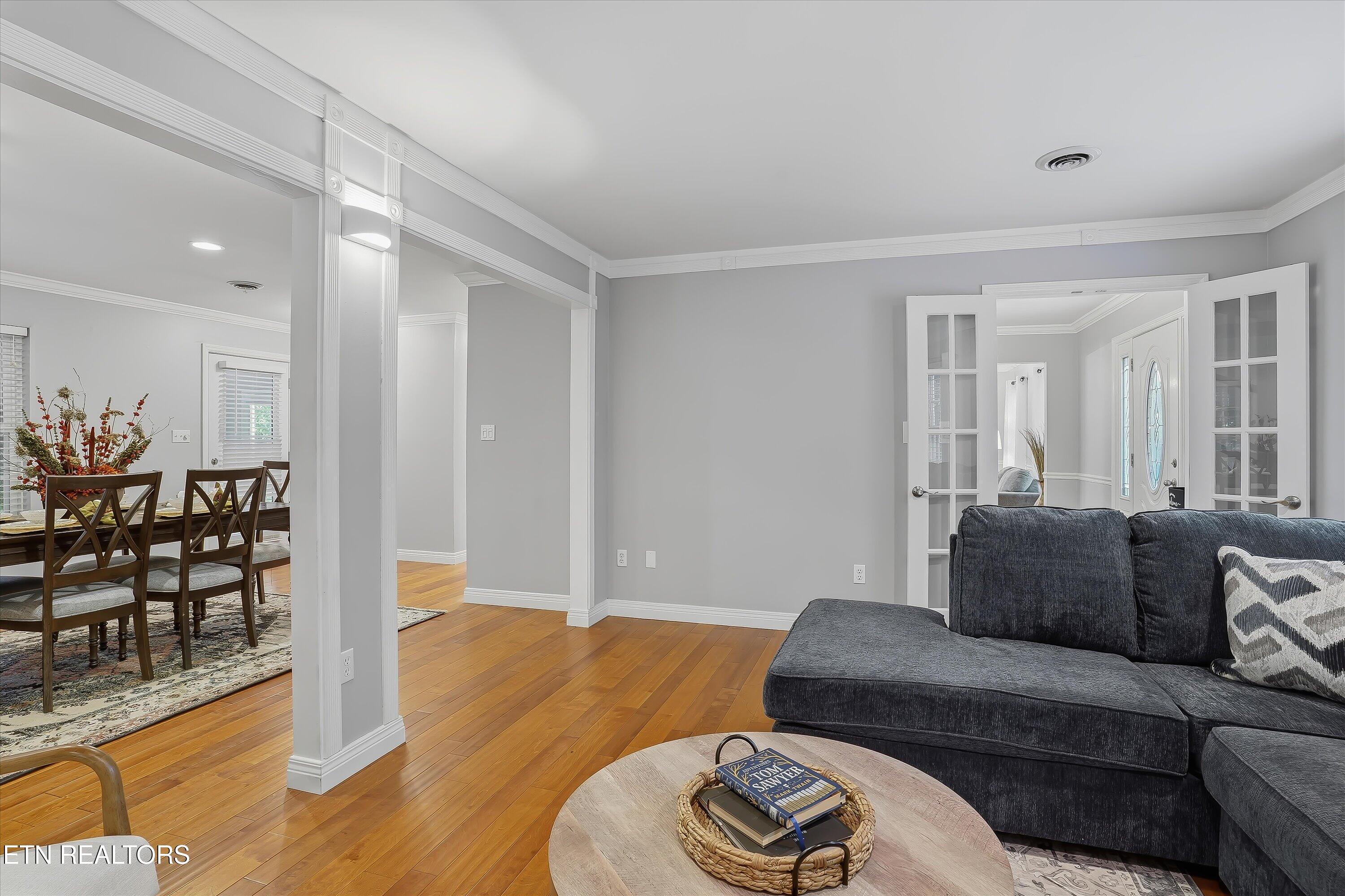 404 Woodland Trace Drive Knoxville TN 37934