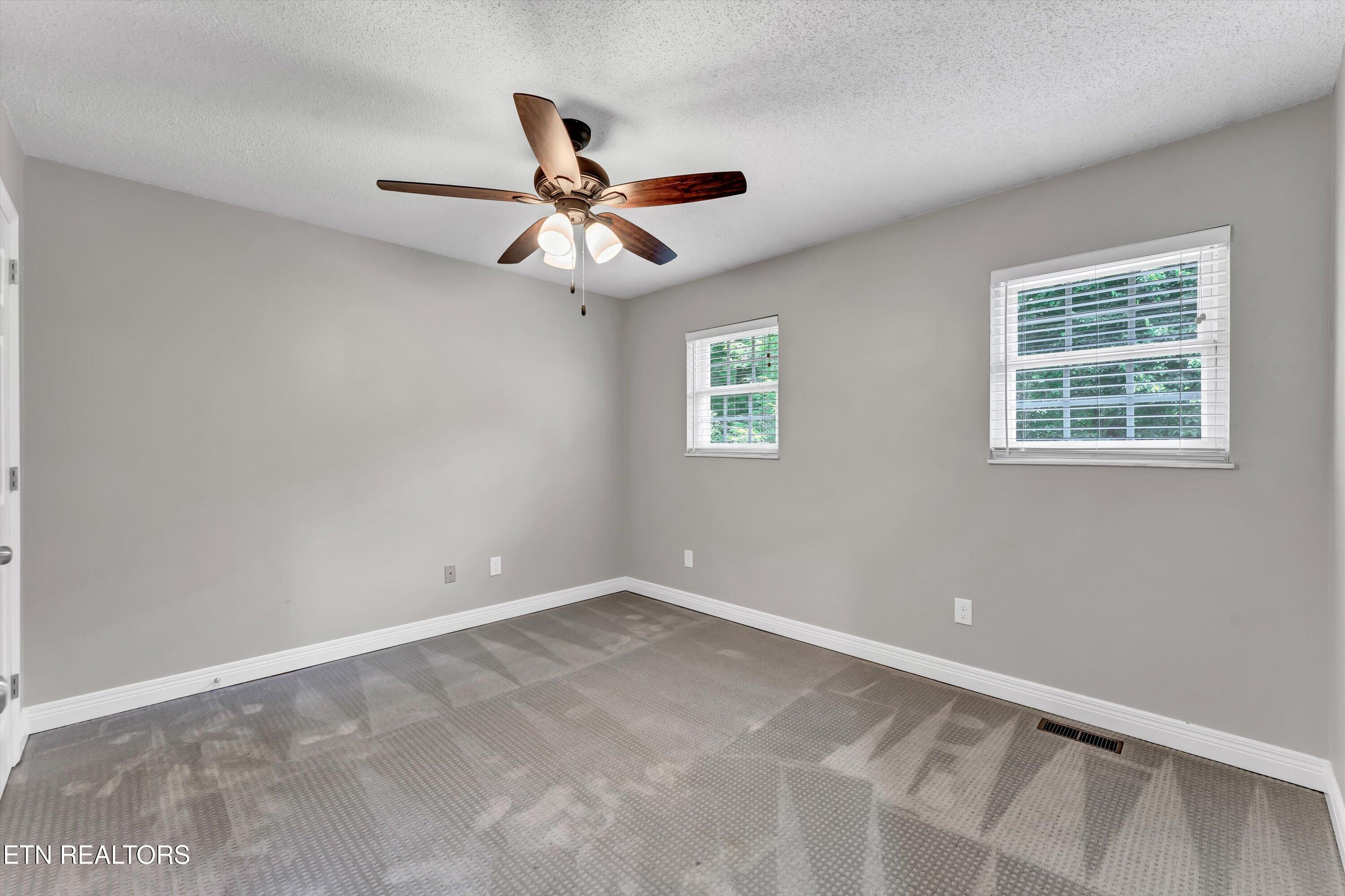 404 Woodland Trace Drive Knoxville TN 37934