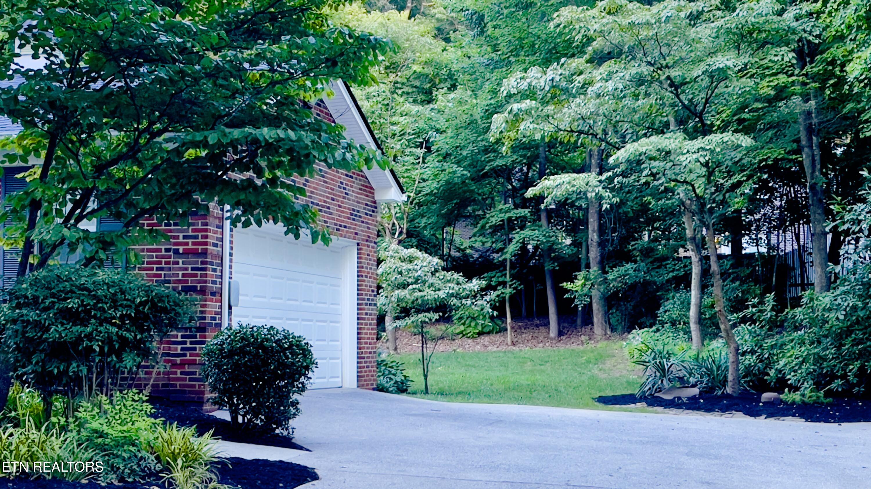 404 Woodland Trace Drive Knoxville TN 37934