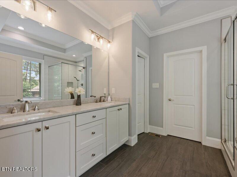 605 Blowing Rock Lane Knoxville TN 37922