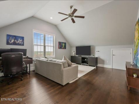 605 Blowing Rock Lane Knoxville TN 37922