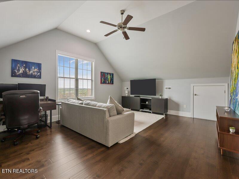 605 Blowing Rock Lane Knoxville TN 37922
