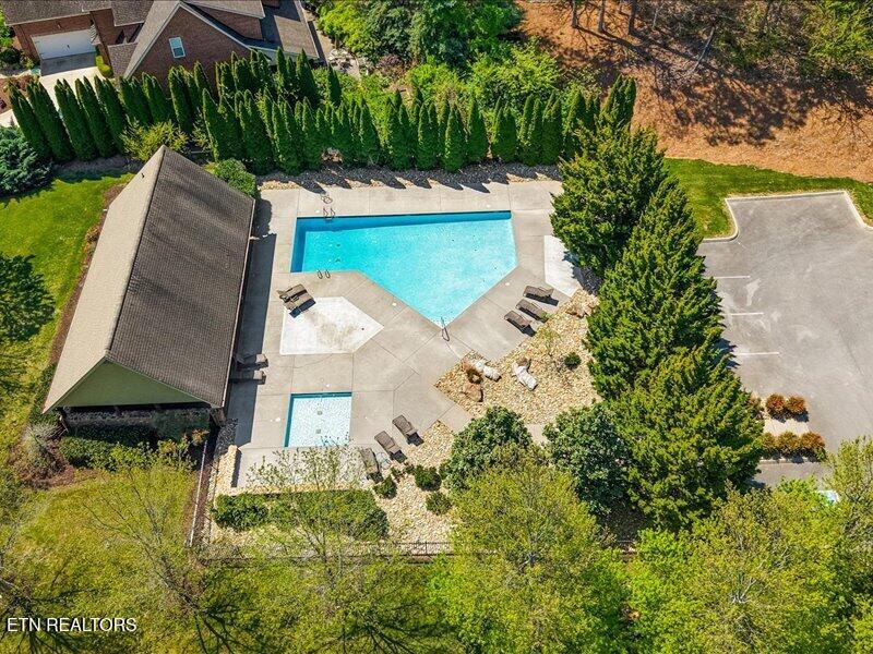 605 Blowing Rock Lane Knoxville TN 37922
