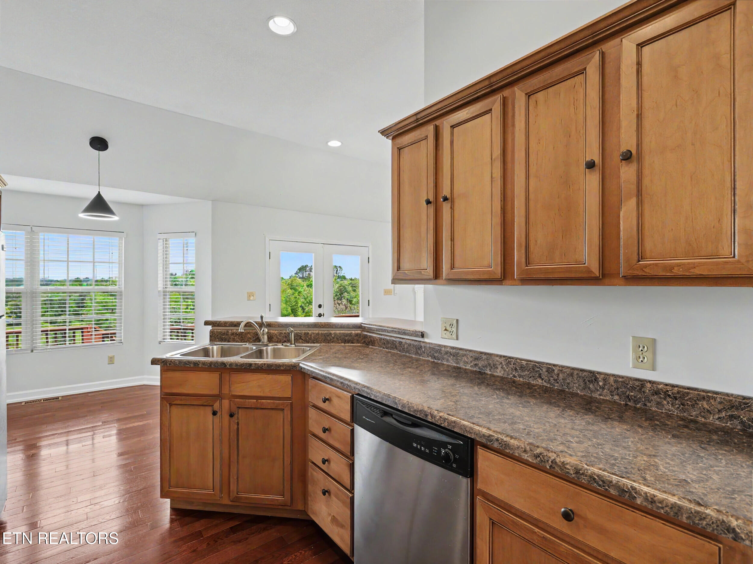 1414 Benjamin Boulevard Sevierville TN 37876