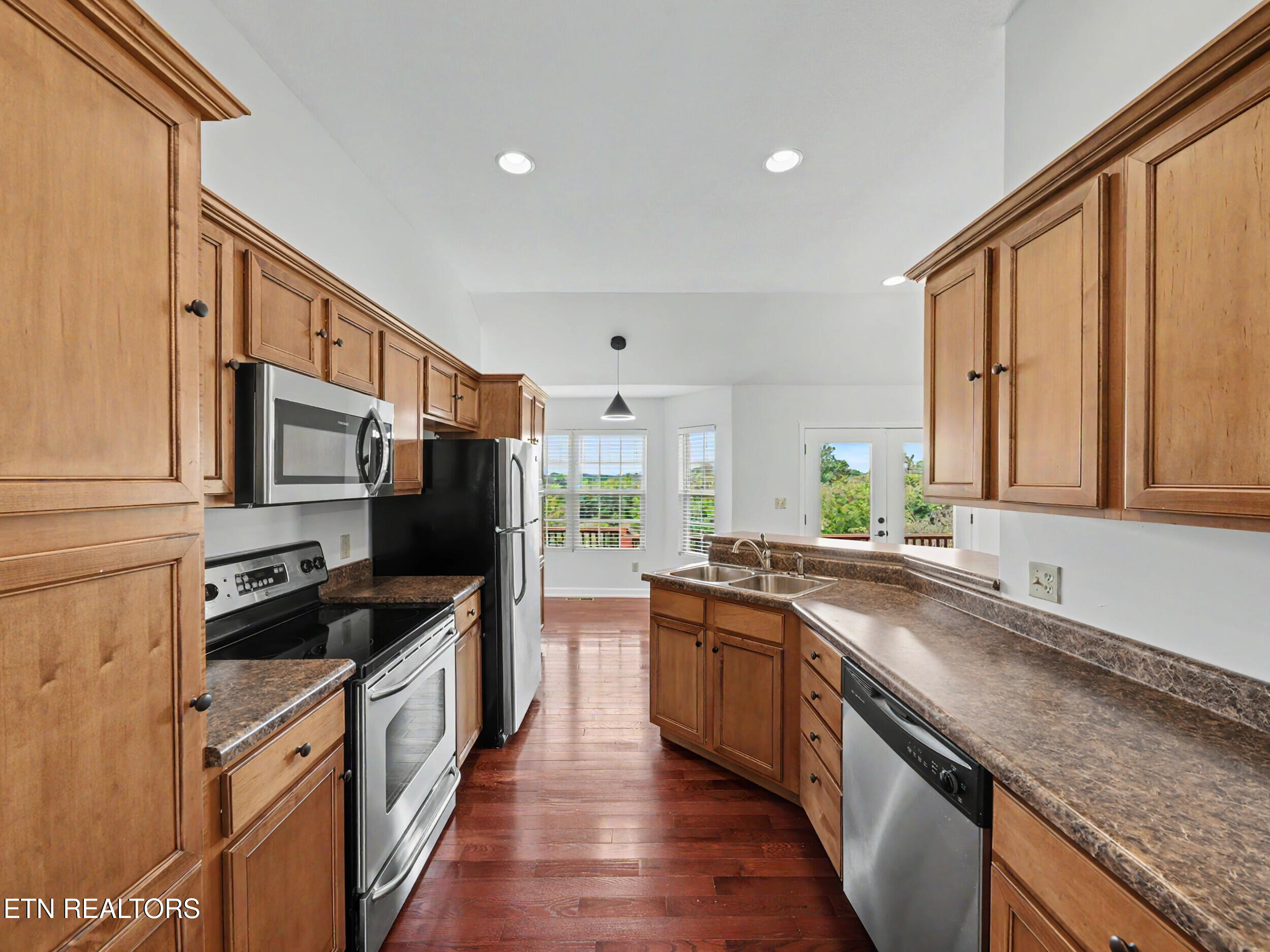 1414 Benjamin Boulevard Sevierville TN 37876