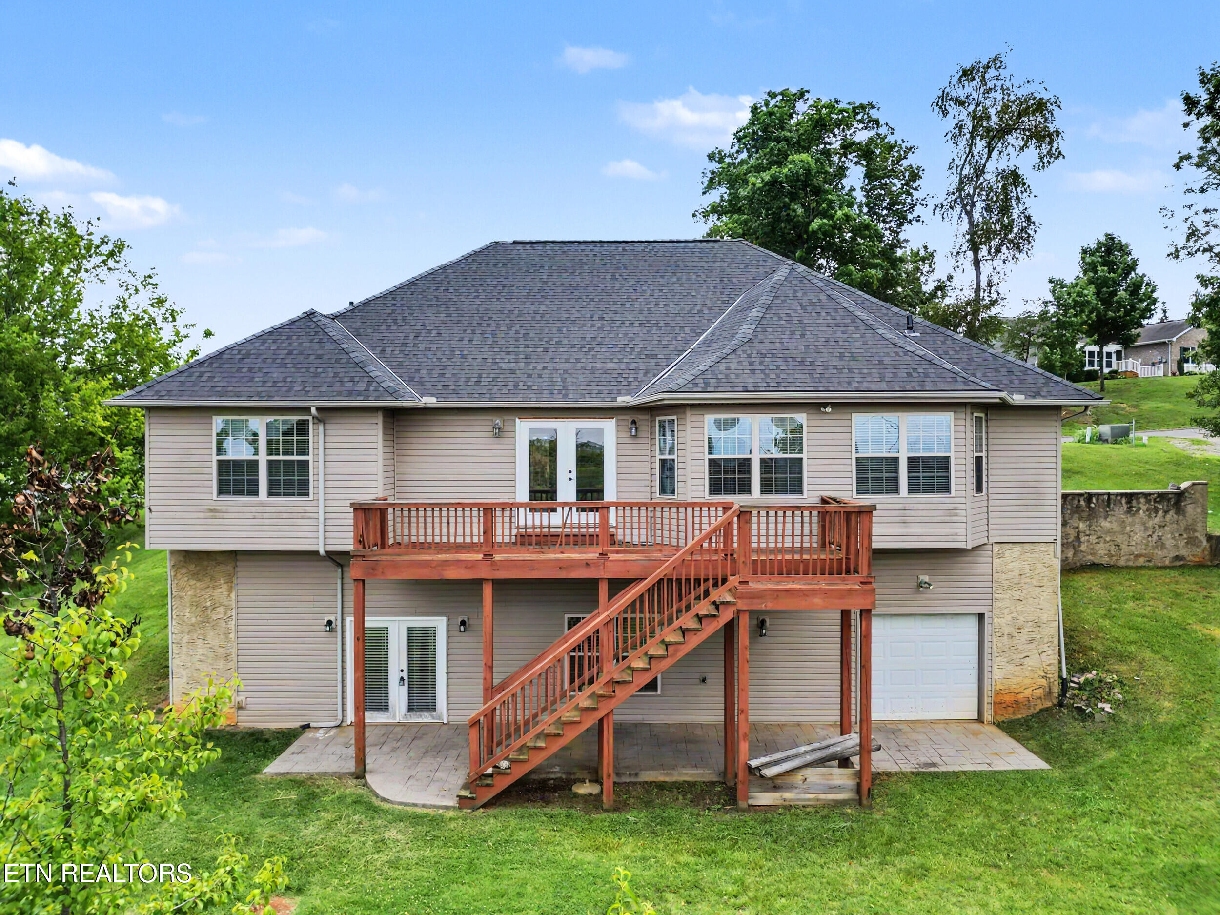 1414 Benjamin Boulevard Sevierville TN 37876