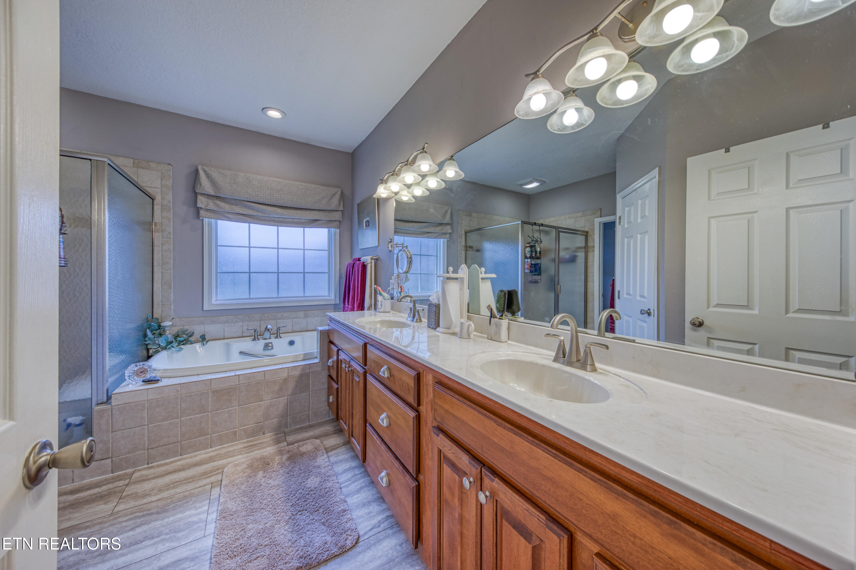 563 Yellowstone Lane Lenoir City TN 37771