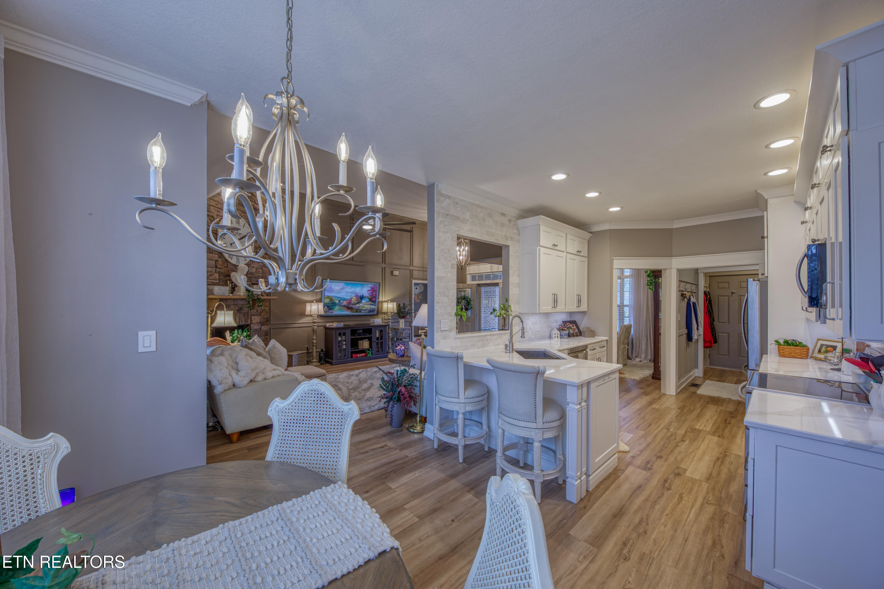 563 Yellowstone Lane Lenoir City TN 37771