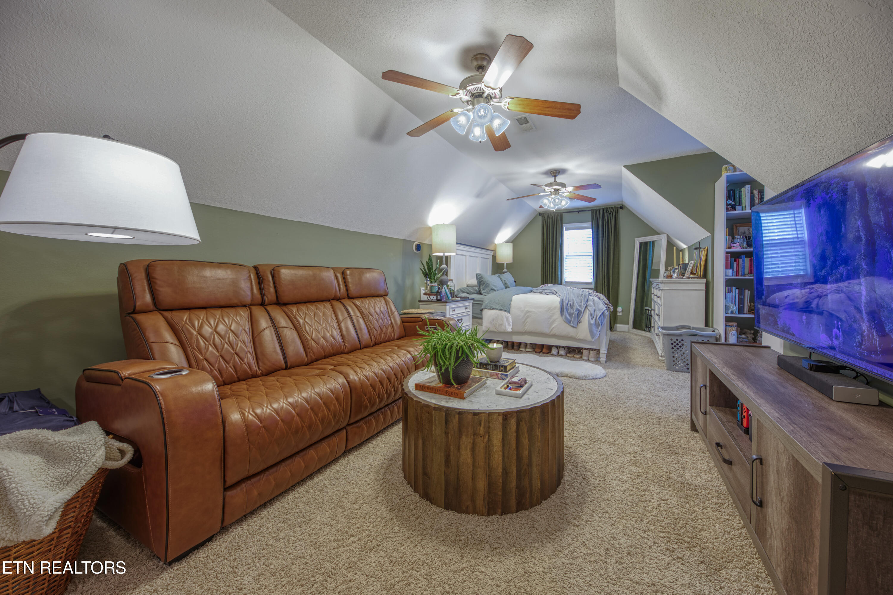 563 Yellowstone Lane Lenoir City TN 37771