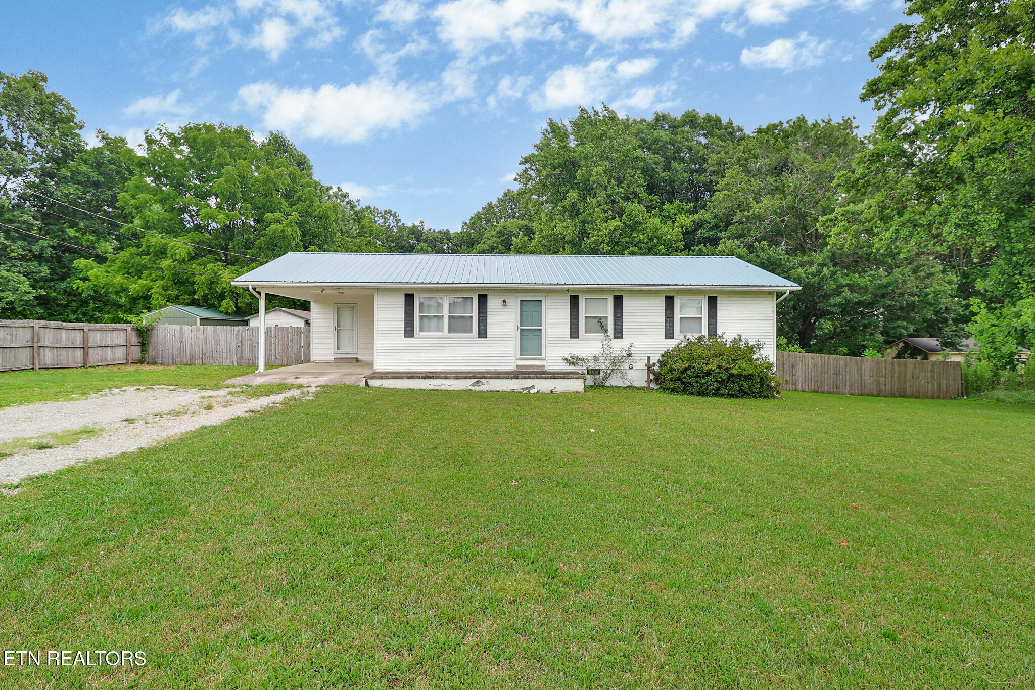 111 Meadow Creek Drive Crossville TN 38572